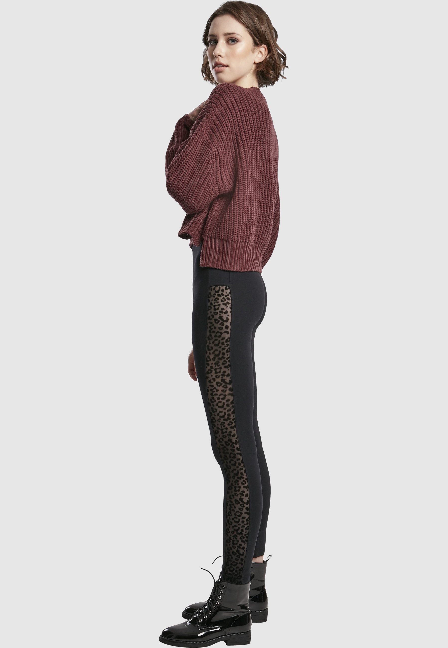 URBAN CLASSICS Rundhalspullover »Urban Classics Damen Ladies Wide Oversize Sweater« 1 Stk.