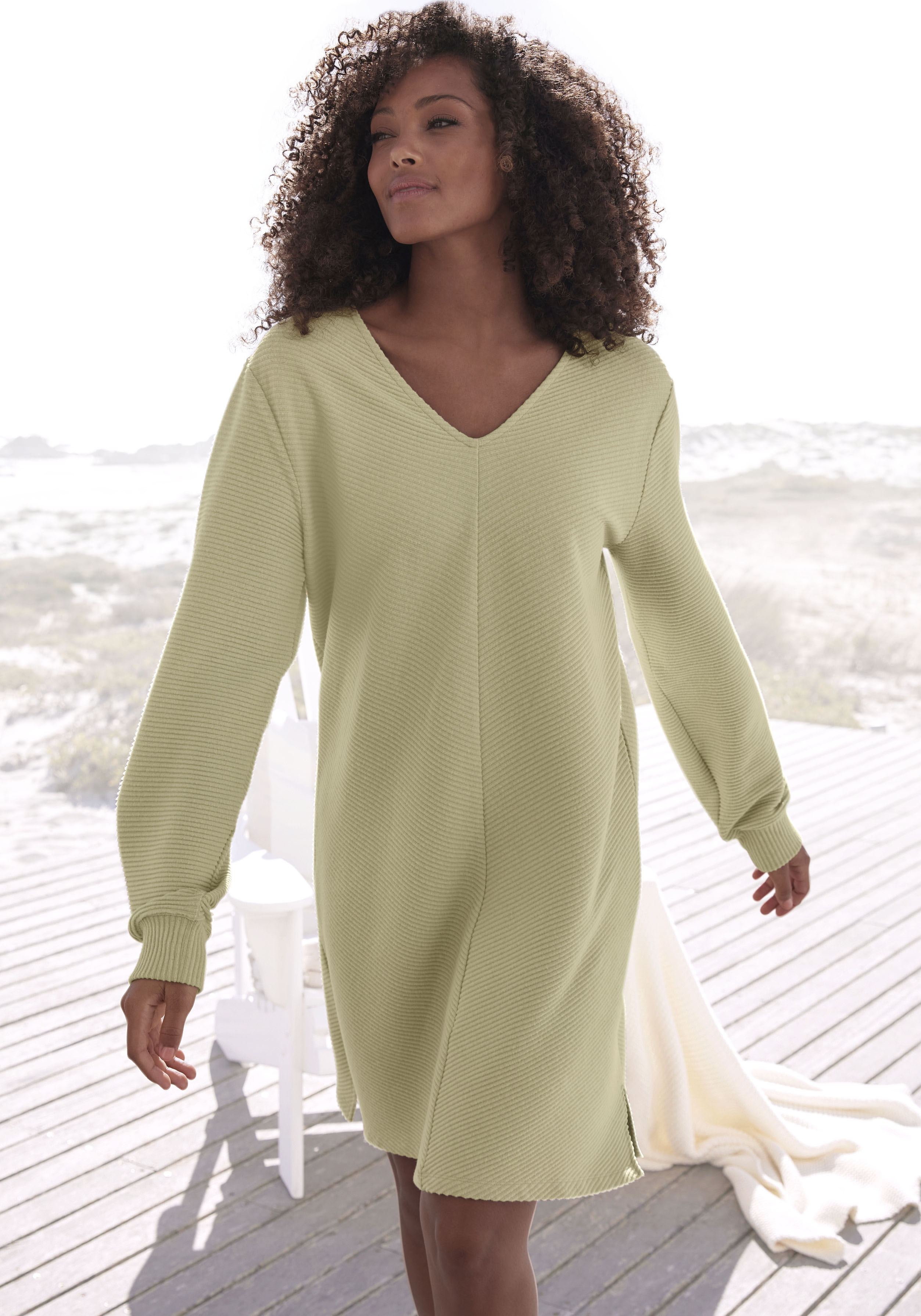 s.Oliver Sweatkleid Ohne Tasche Langarmkleid aus Ripp-Qualität mit Teilungsnaht, Loungewear