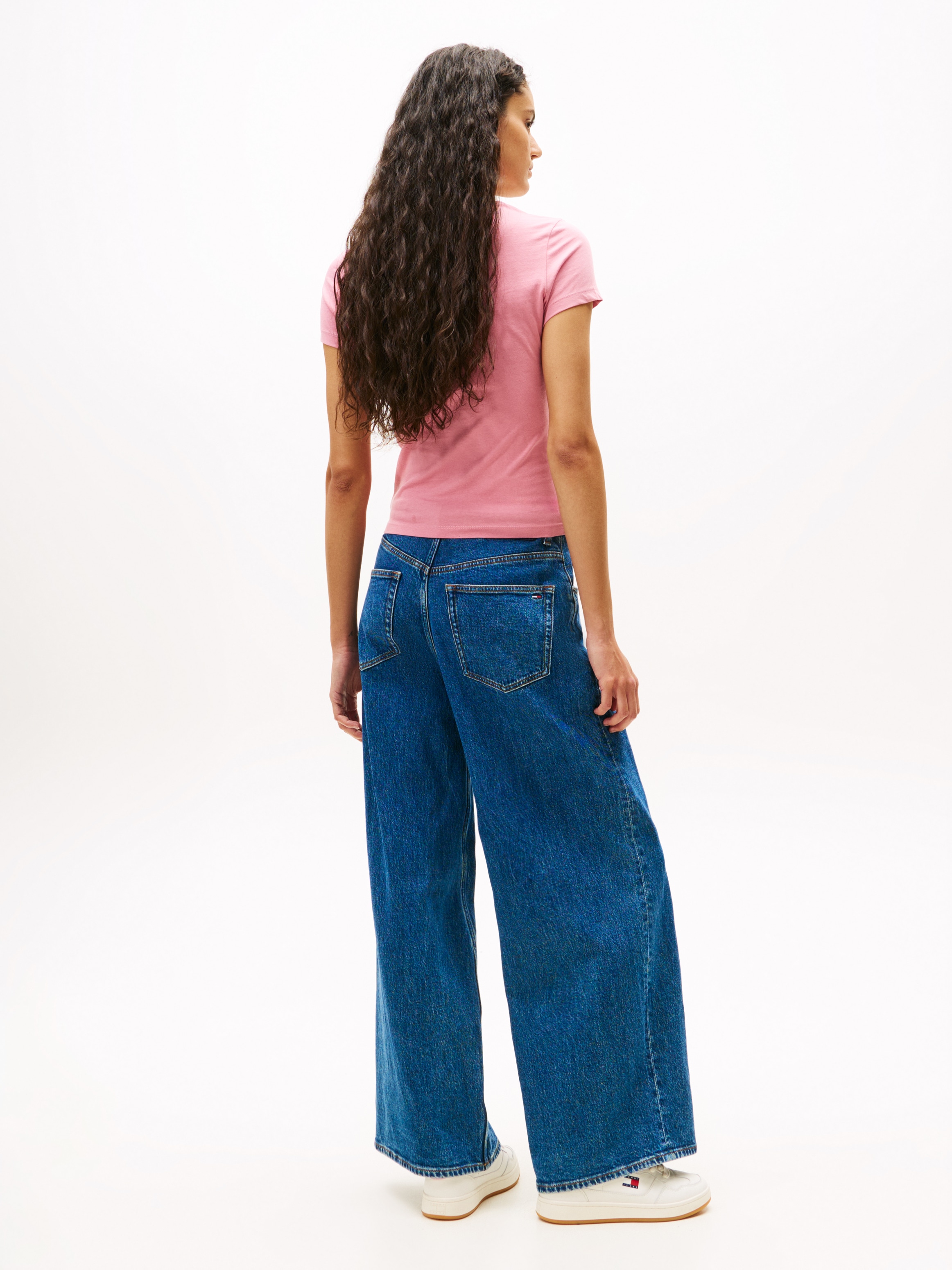 Tommy Jeans T-Shirt »TJW 2PACK C-NECK TEE« Packung, 2er, 2 Stk. mit Logo-Stickerei