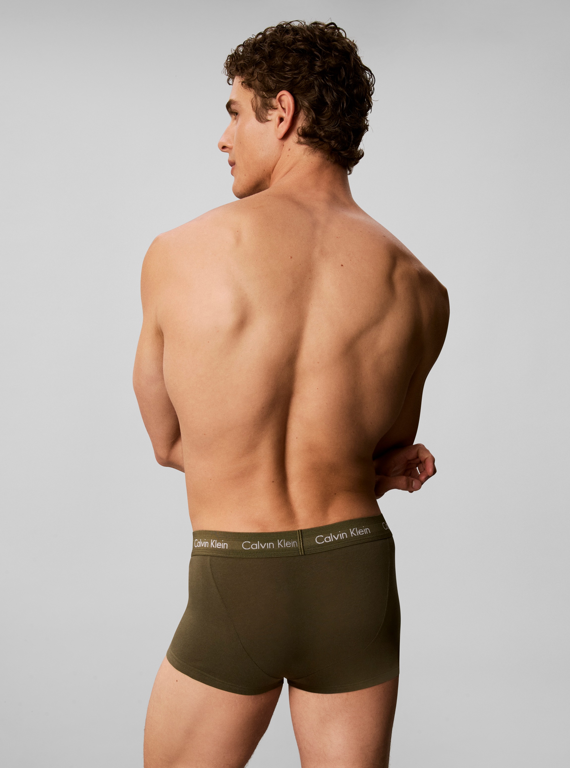 Calvin Klein Underwear Boxershorts »Low Rise Trunk 3pk« Packung, 3er-Pack, 3 Stk. mit Logobündchen