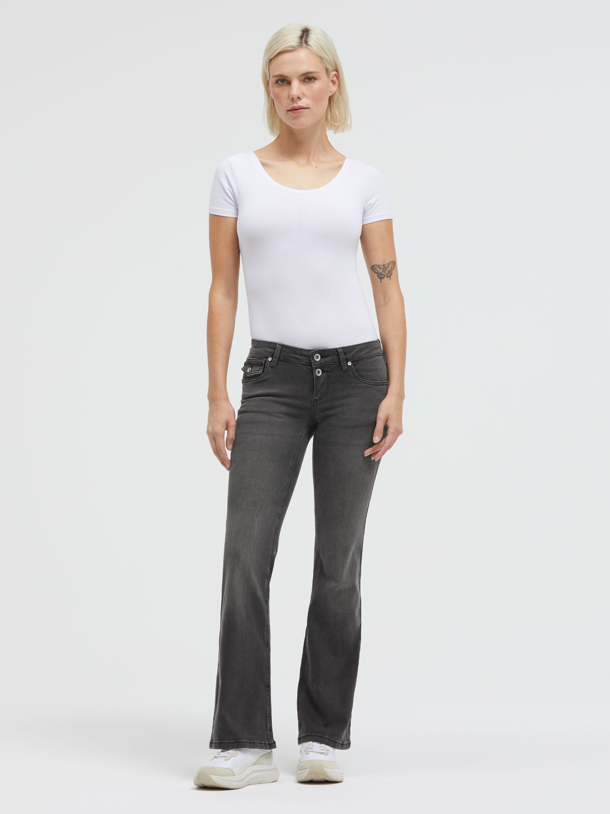 SOCCX Slim-fit-Jeans mit ausgestelltem Bein