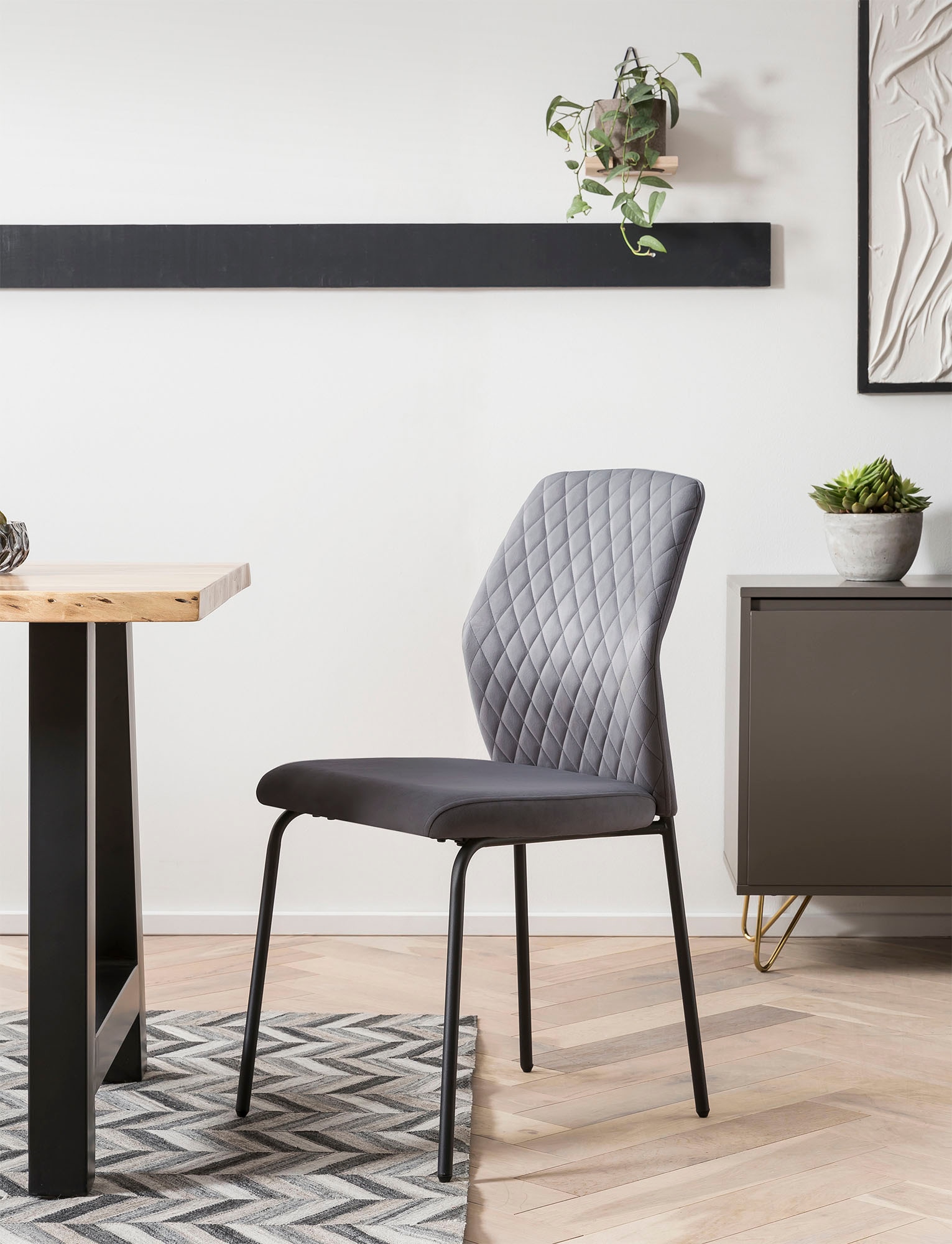 SalesFever 4-Fußstuhl, (Set), 2 St., Samt, 2er Set mit eleganter Wabenstepp günstig online kaufen