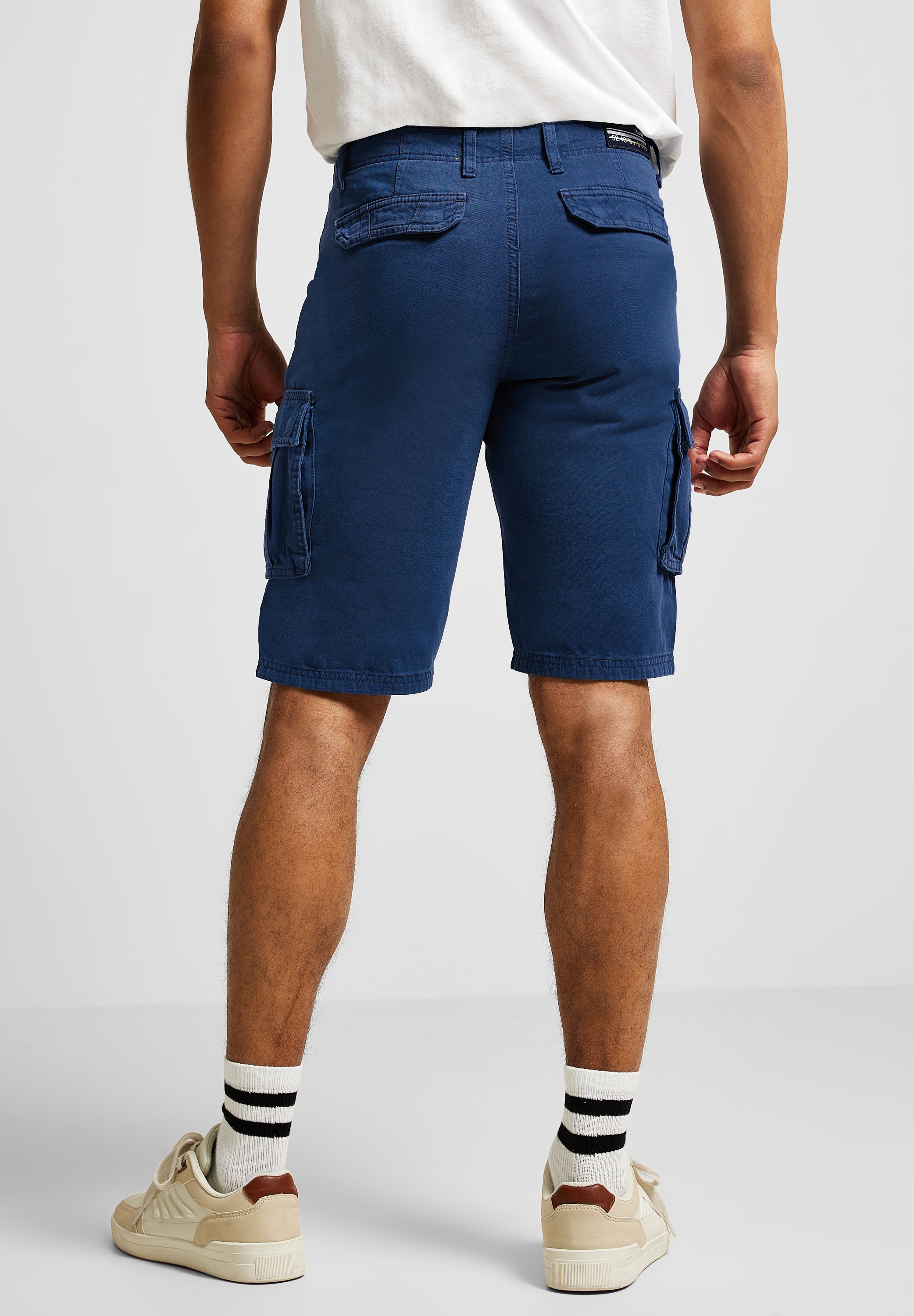 STREET ONE MEN Cargobermudas, mit Cargo Taschen