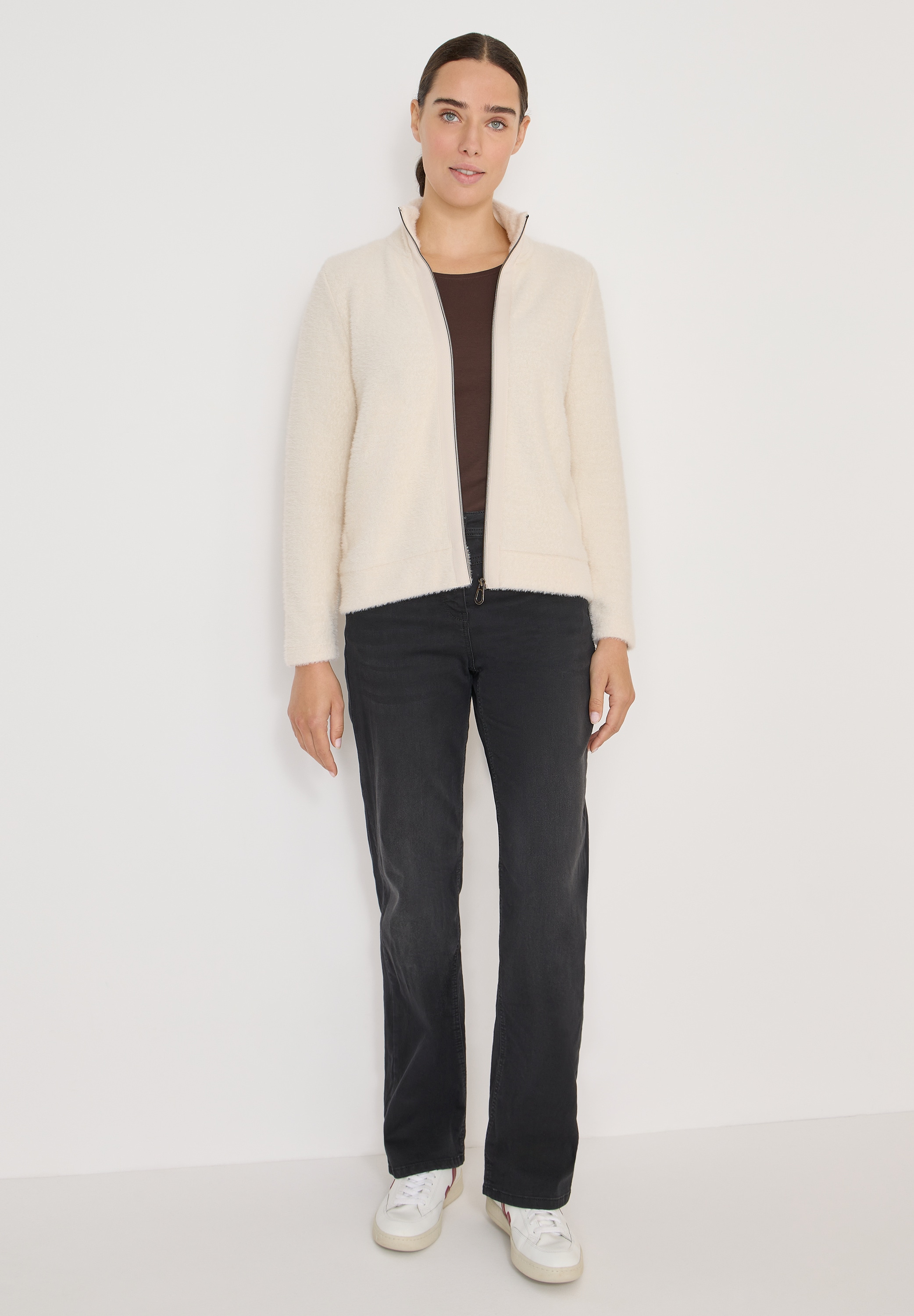 Cecil Cardigan mit Federgarn