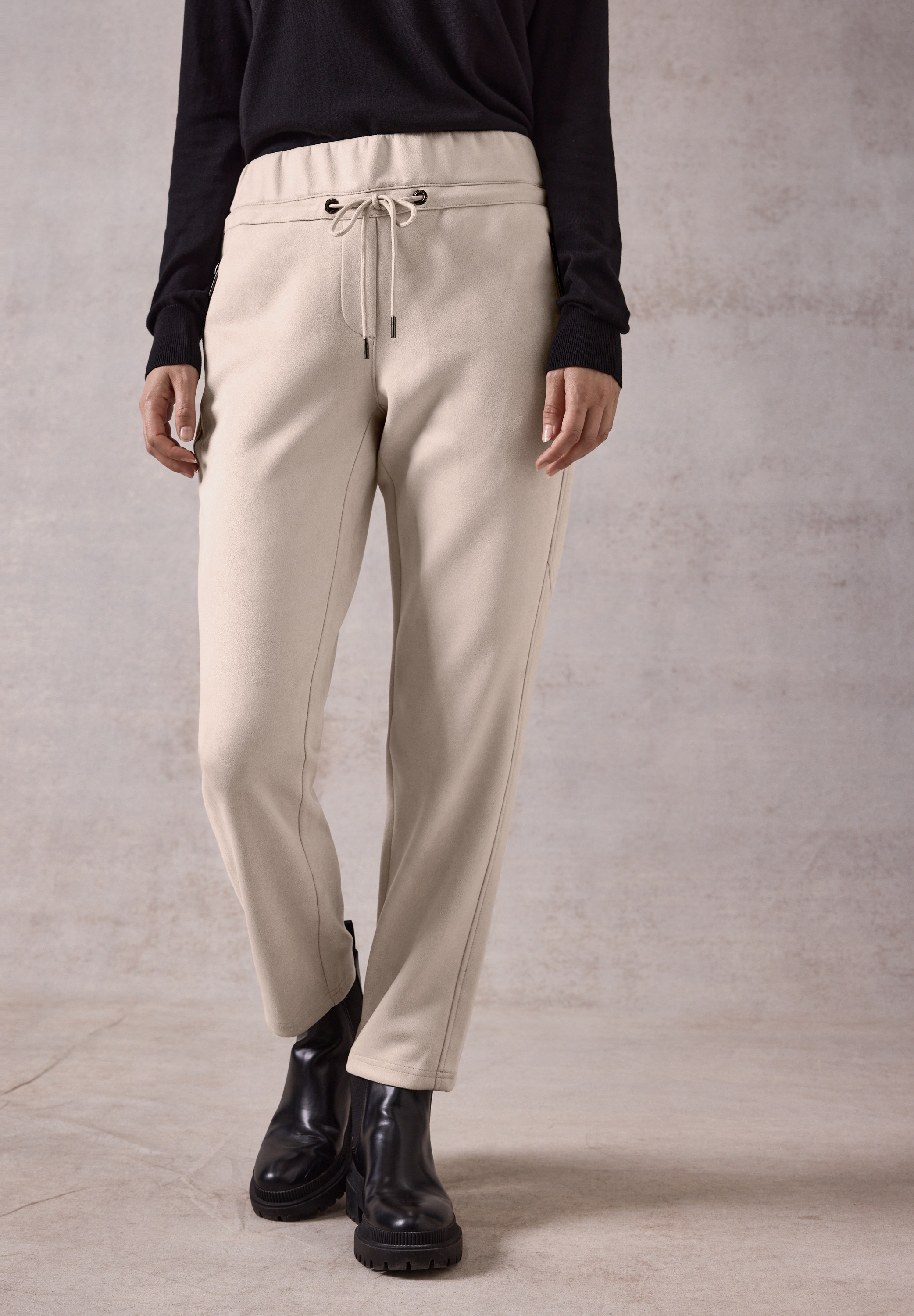Cecil Jogger Pants  Middle Waist