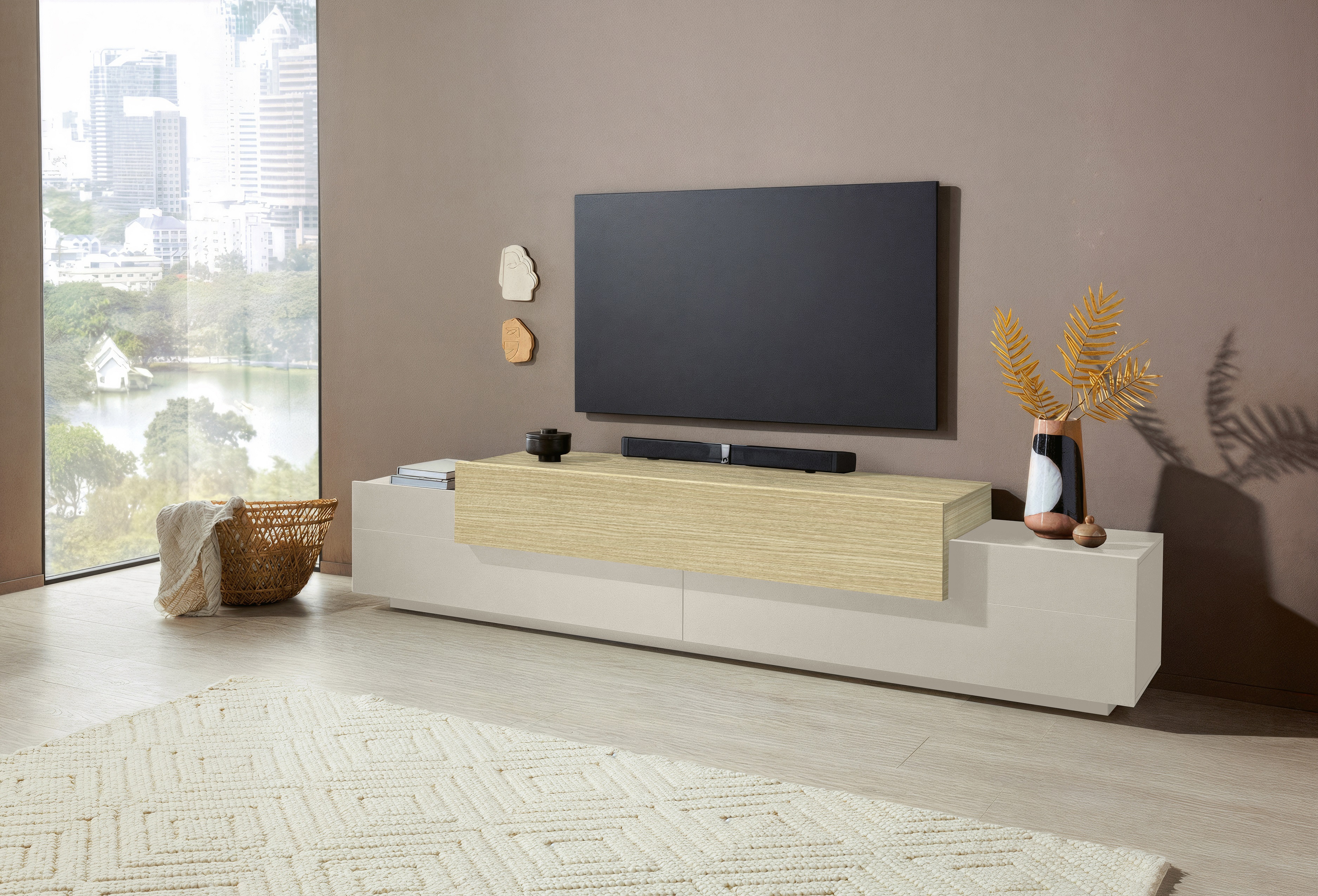 INOSIGN Lowboard "Coro,Lowboard,TV-Kommode,TV-Möbel,TV-Bank" mit 3 Klappen, günstig online kaufen