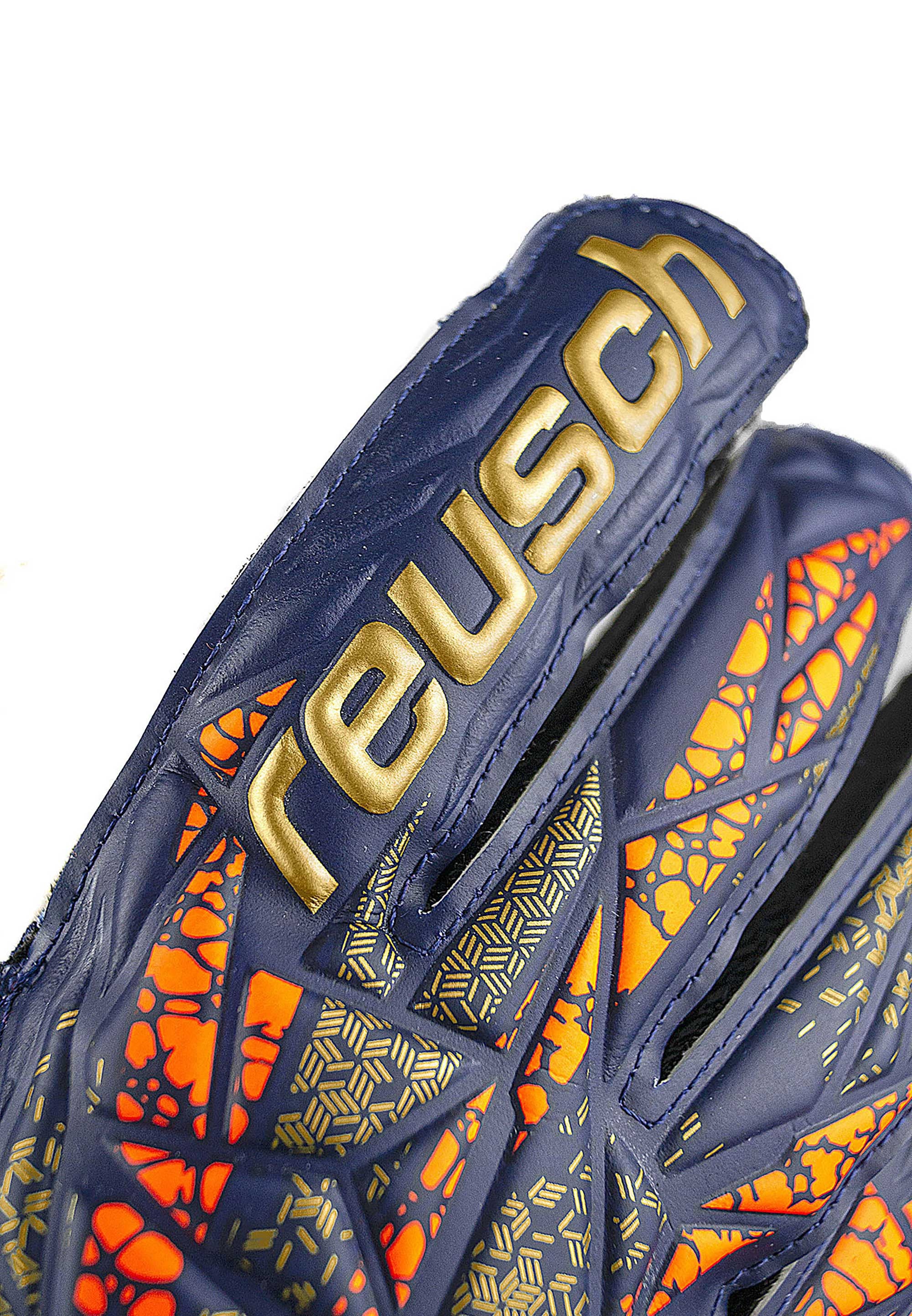 Reusch Torwarthandschuhe »Attrakt Grip«, mit Expanse Cut