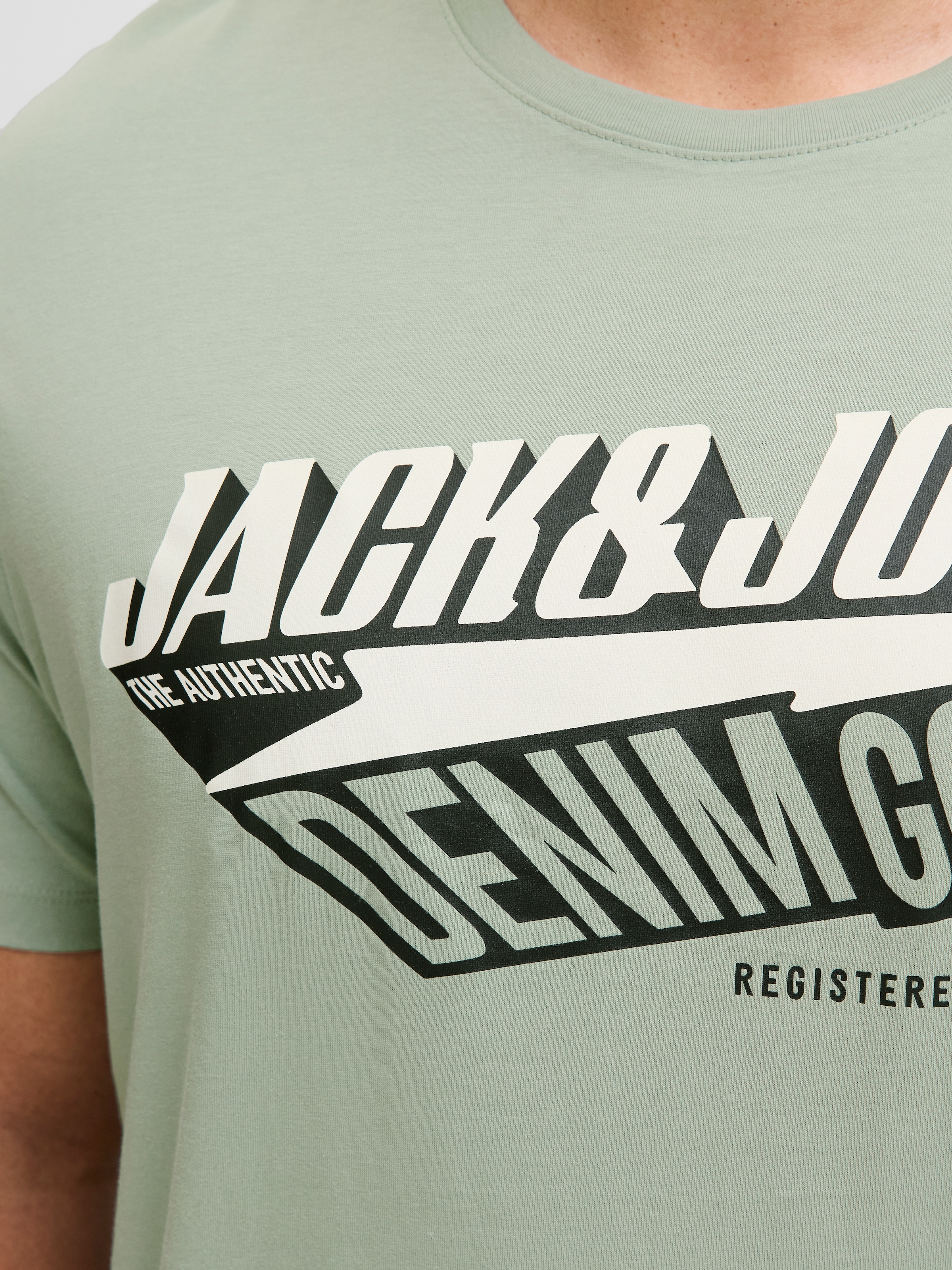Jack & Jones PlusSize T-Shirt »JJELOGO TEE SS 2 COL AW25 3PK MP PLS«, (Packung, 3 tlg.)