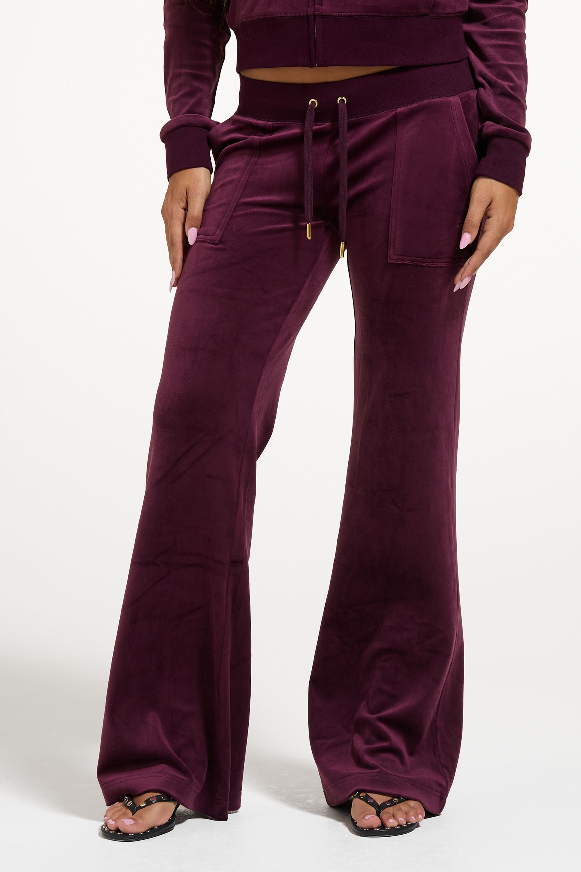 Juicy Couture »LAYLA LOW RISE POCKET GOLD HARDWARE Damen«  Trainingshose Damen, Sweathose, Velour, Jogginghose mit Glitzer, Sale