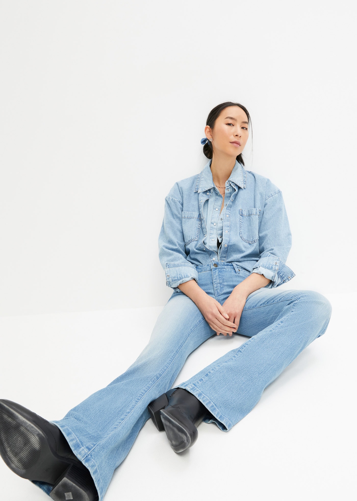 bonprix Bootcut-Jeans »Bootcut-Jeans Mid Waist, Stretch«, Bootcut-Jeans Mid Waist, Stretch
