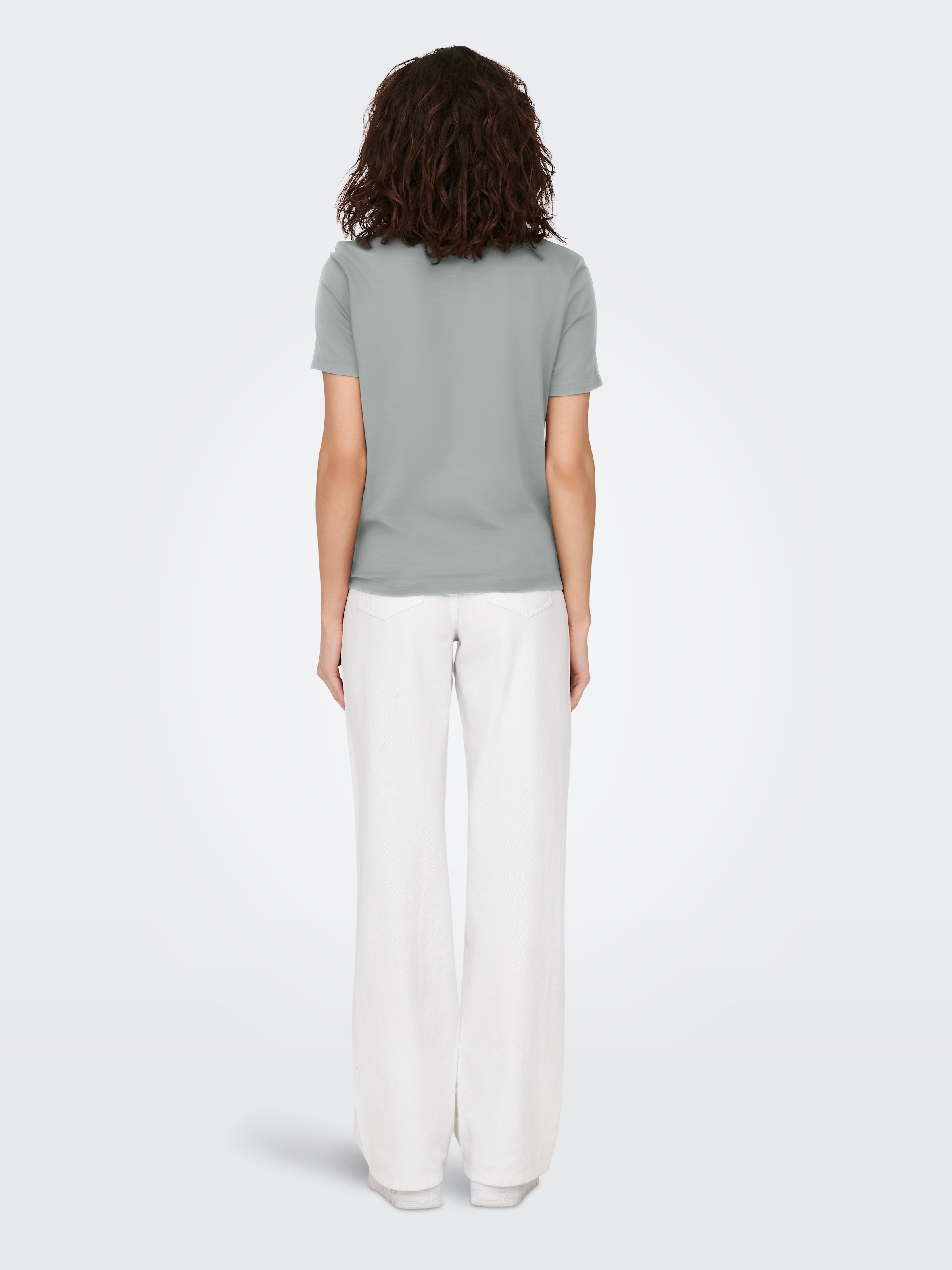 ONLY Kurzarmshirt »ONLCARRIE REG TWIST S/S TOP BOX CS JRS«