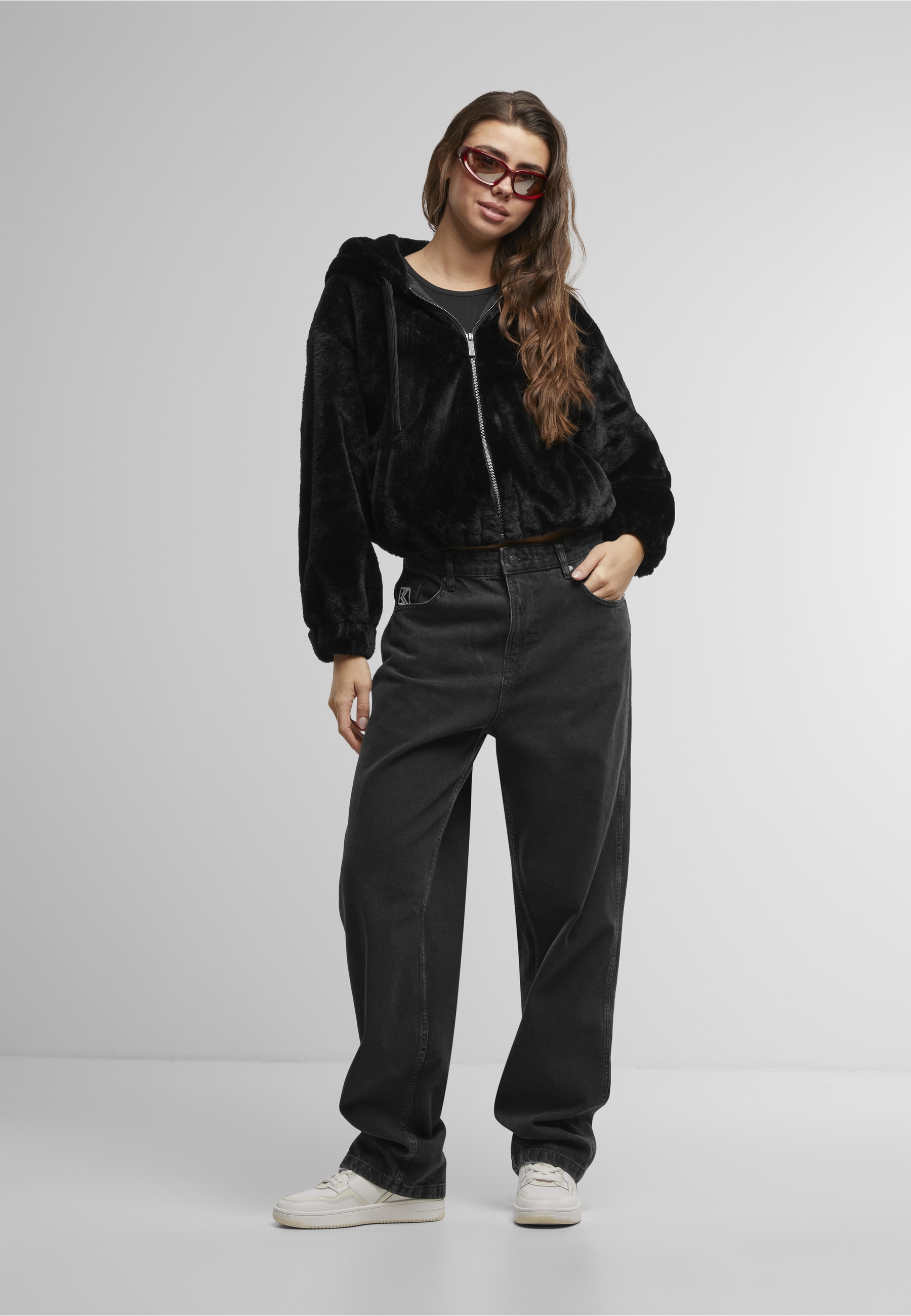 Karl Kani Sweatjacke »Karl Kani Metal Signature Vegan Fur Zip Hoodie Jacket«