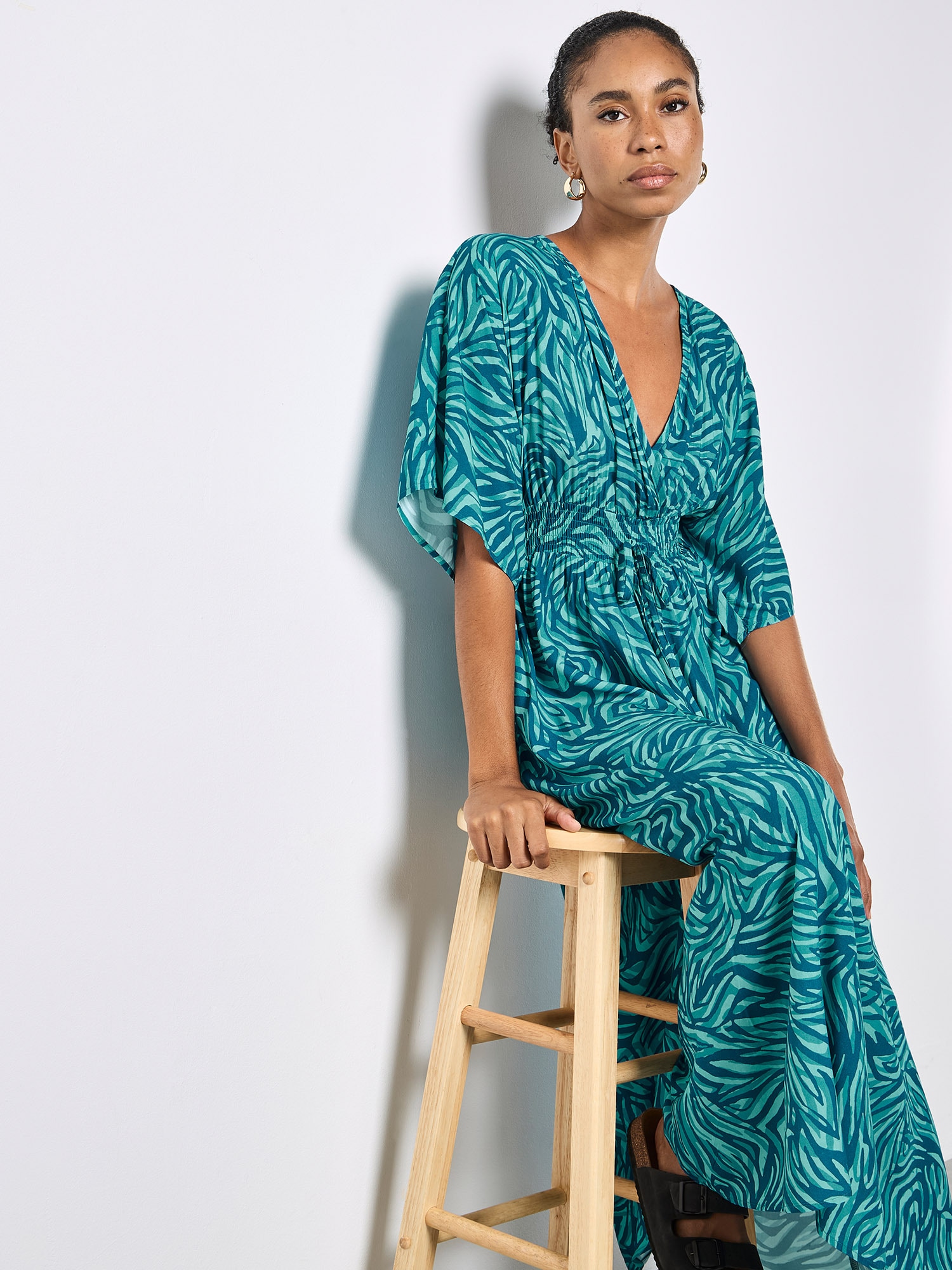 Apricot Midikleid »Midikleid« mit Kordel, 2 Stk. tlg. mit Zebra-Print und Kimono-Ärmeln