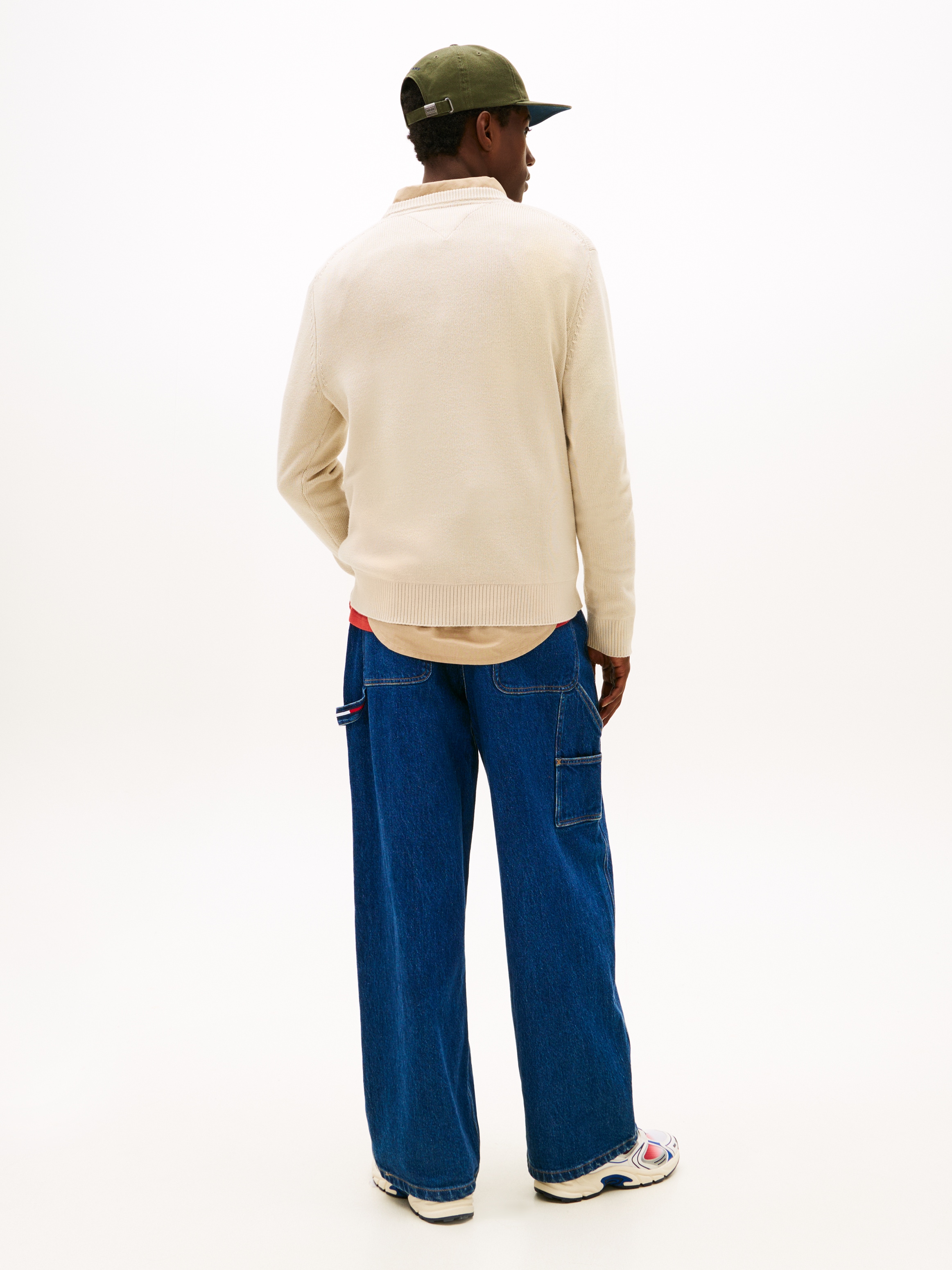 Tommy Jeans Rundhalspullover Slim fit mit Rundhalsausschnitt