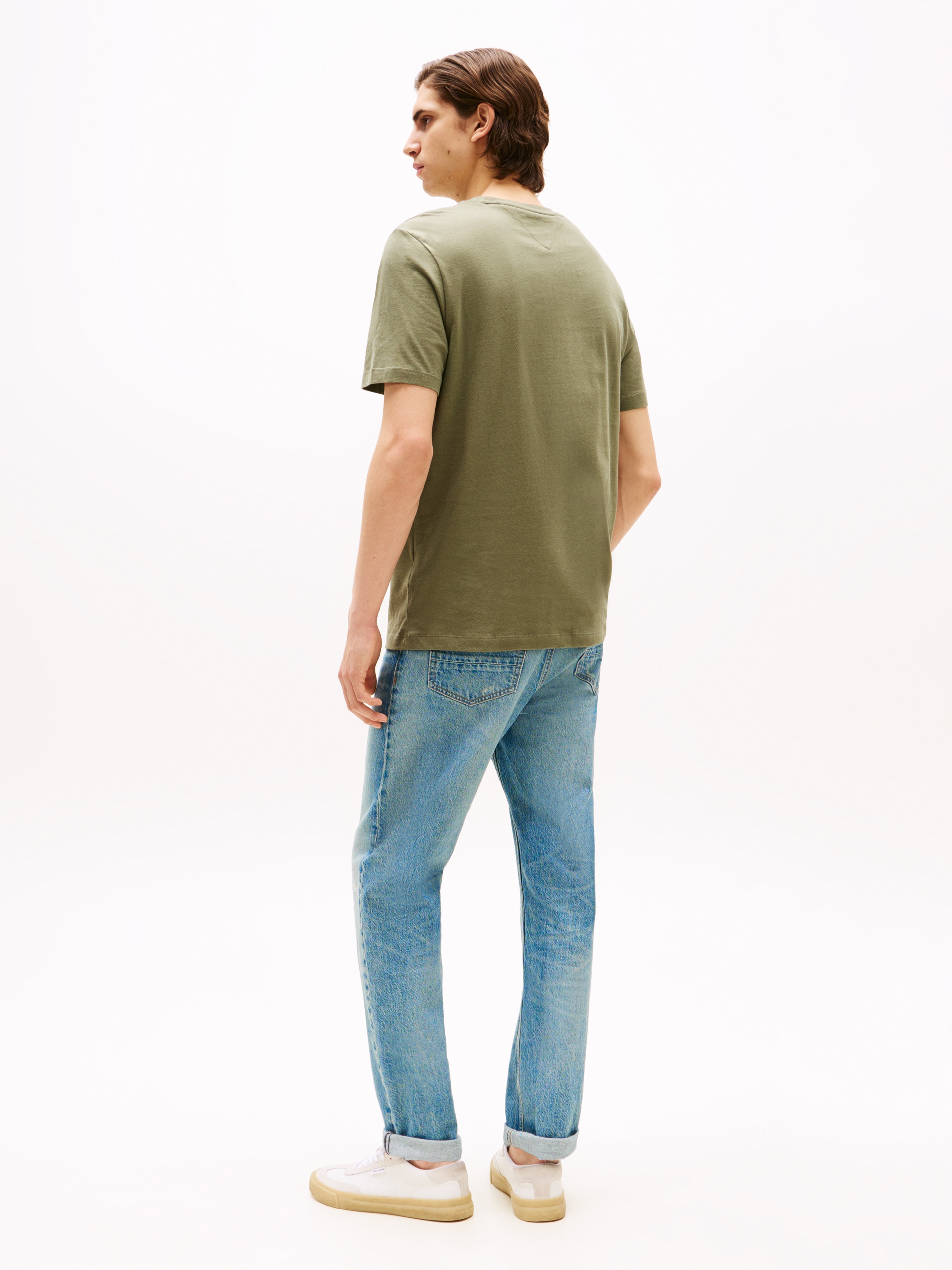 Tommy Hilfiger T-Shirt »ESSENTIAL REG FIT SOLID TEE mit Stickerei und Rundhals«, unifarben, casual, regular fit, Baumwolle, Rundhals