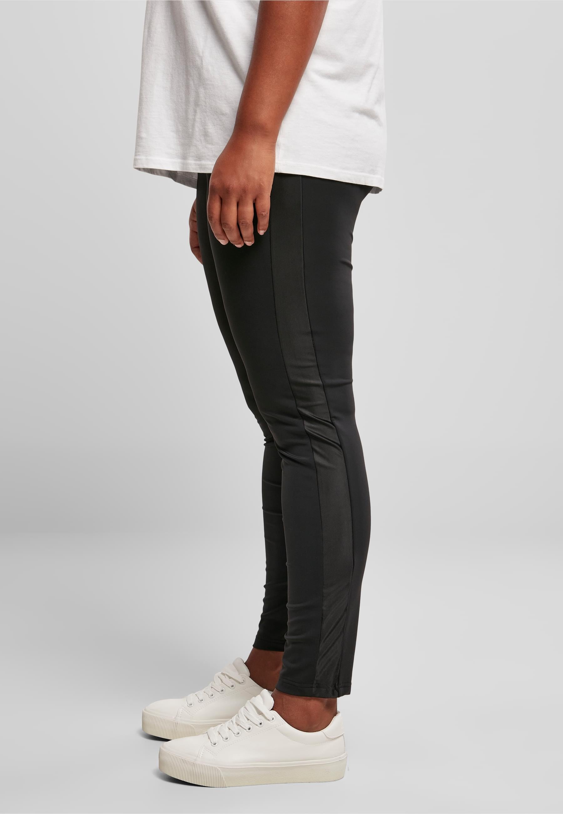 URBAN CLASSICS Leggings »Urban Classics Damen Ladies Highwaist Shiny Stripe Leggings«, (1 tlg.)