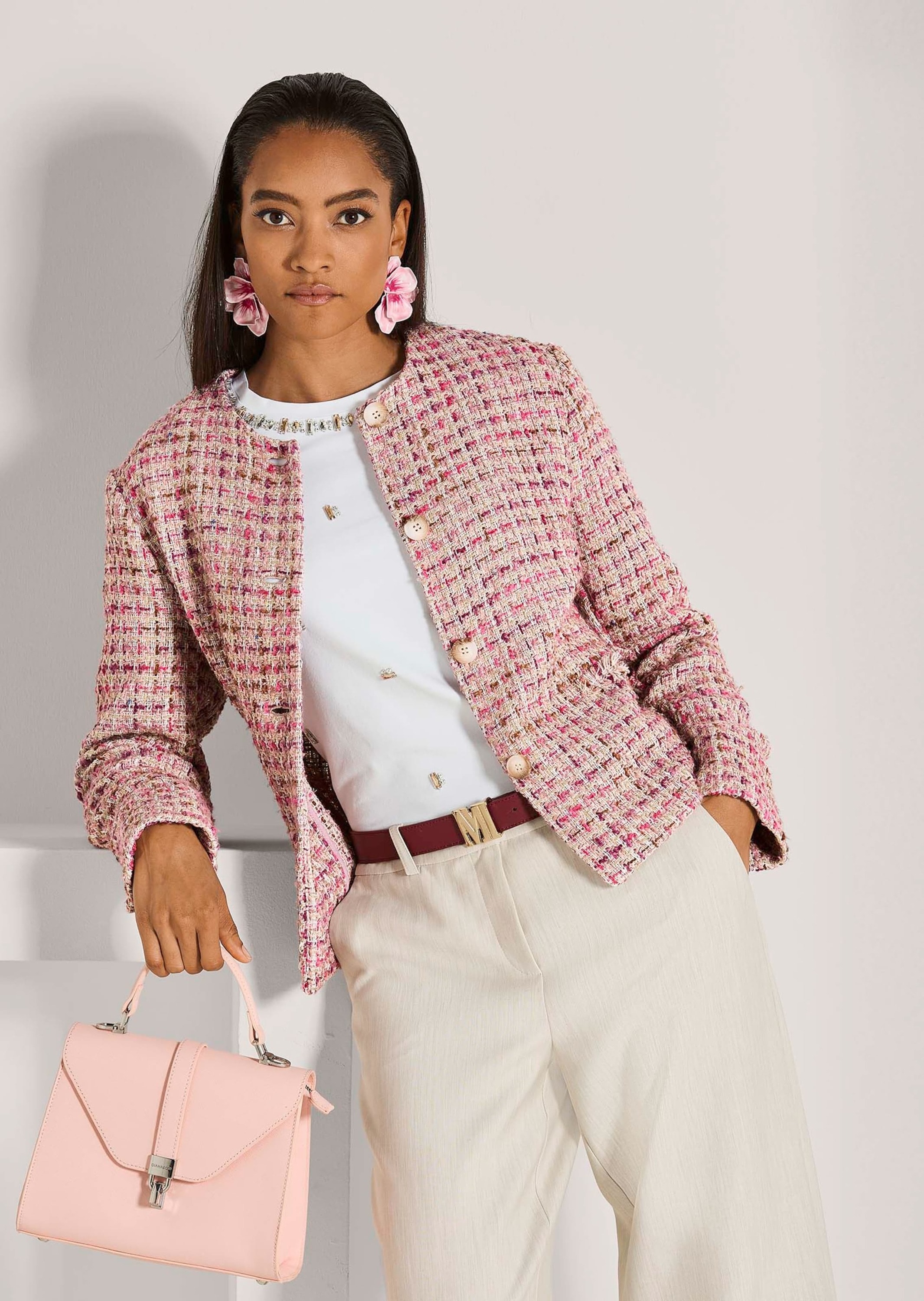 MADELEINE Jackenblazer »Tweed-Blazer Eleganter Businessblazer mit Hornknöpfen«