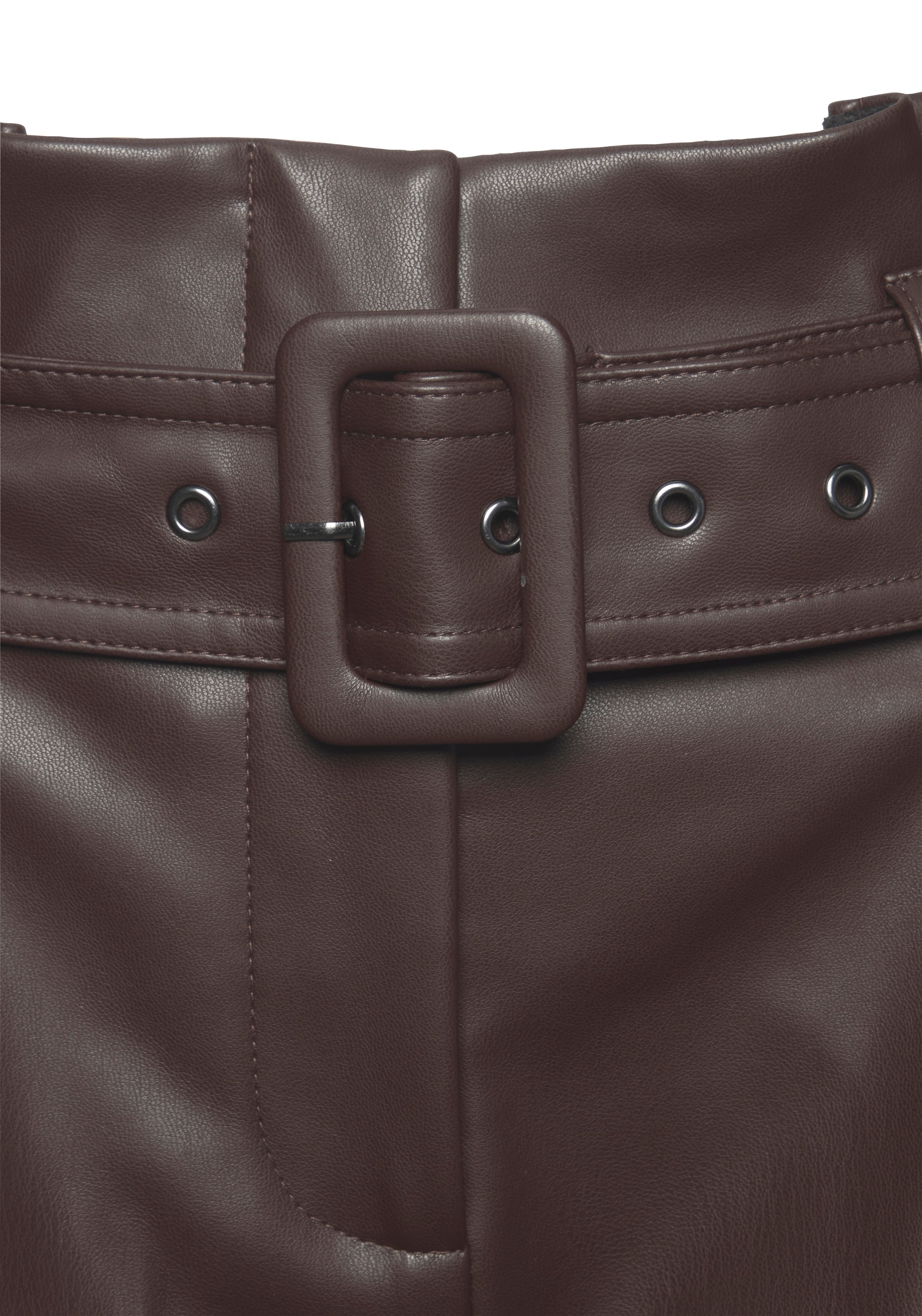 LASCANA Shorts  aus Lederimitat, Kunstleder Shorts, elegant, modisch