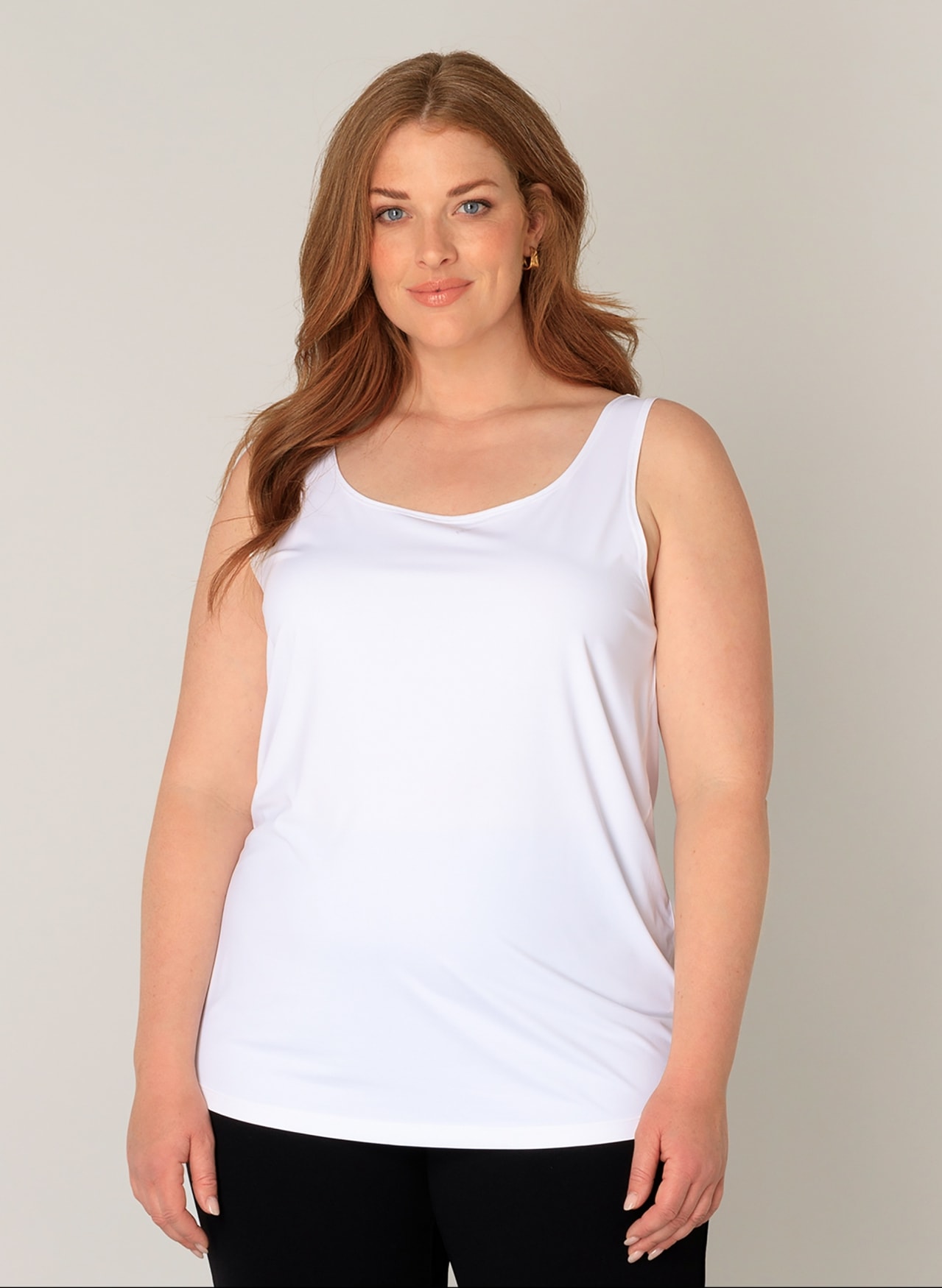 Base Level Curvy Tanktop "Style YANNE", in cleanem Look - unifarben günstig online kaufen