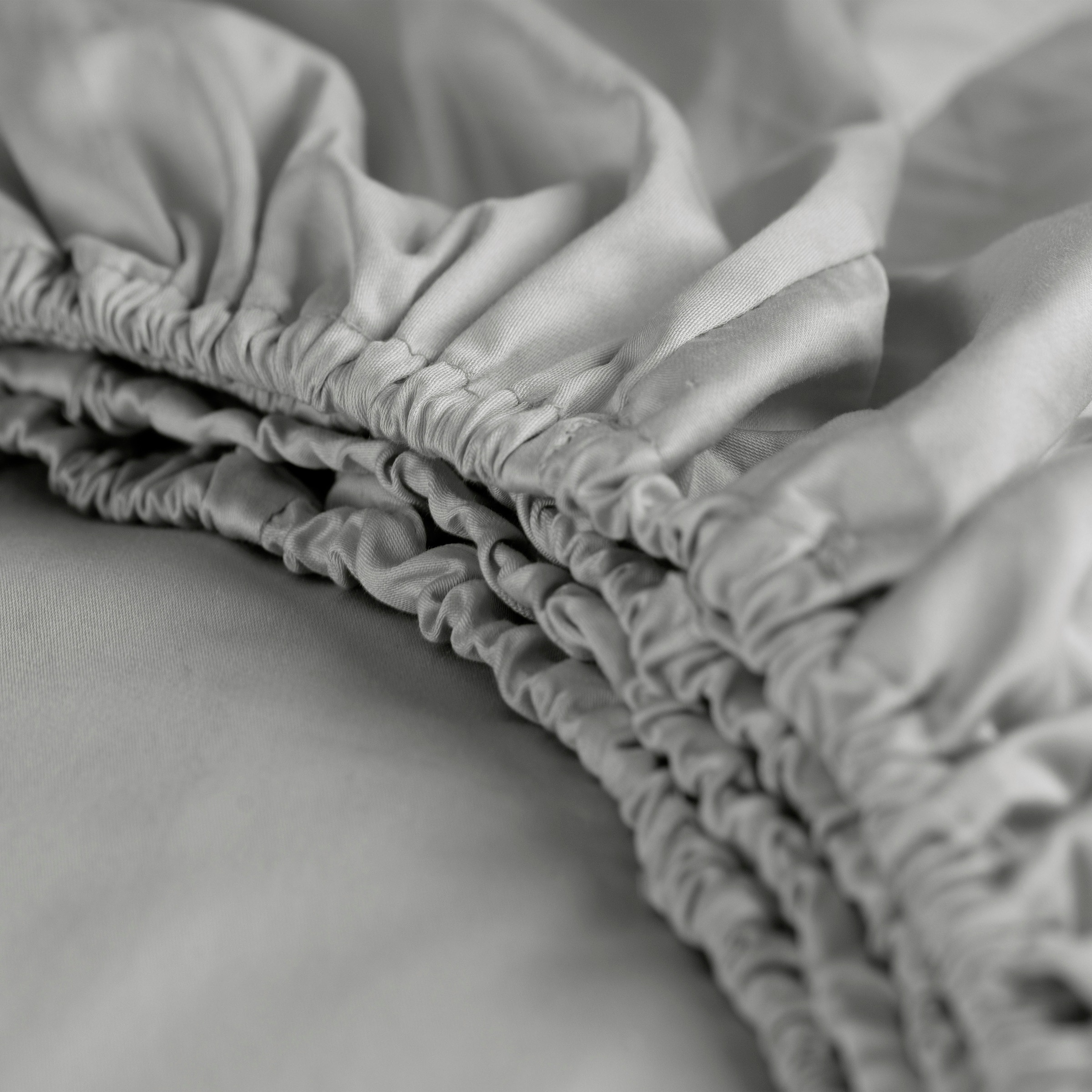 Cinderella "Satin Split Sundays" für Topper bis 15 cm Höhe günstig online kaufen