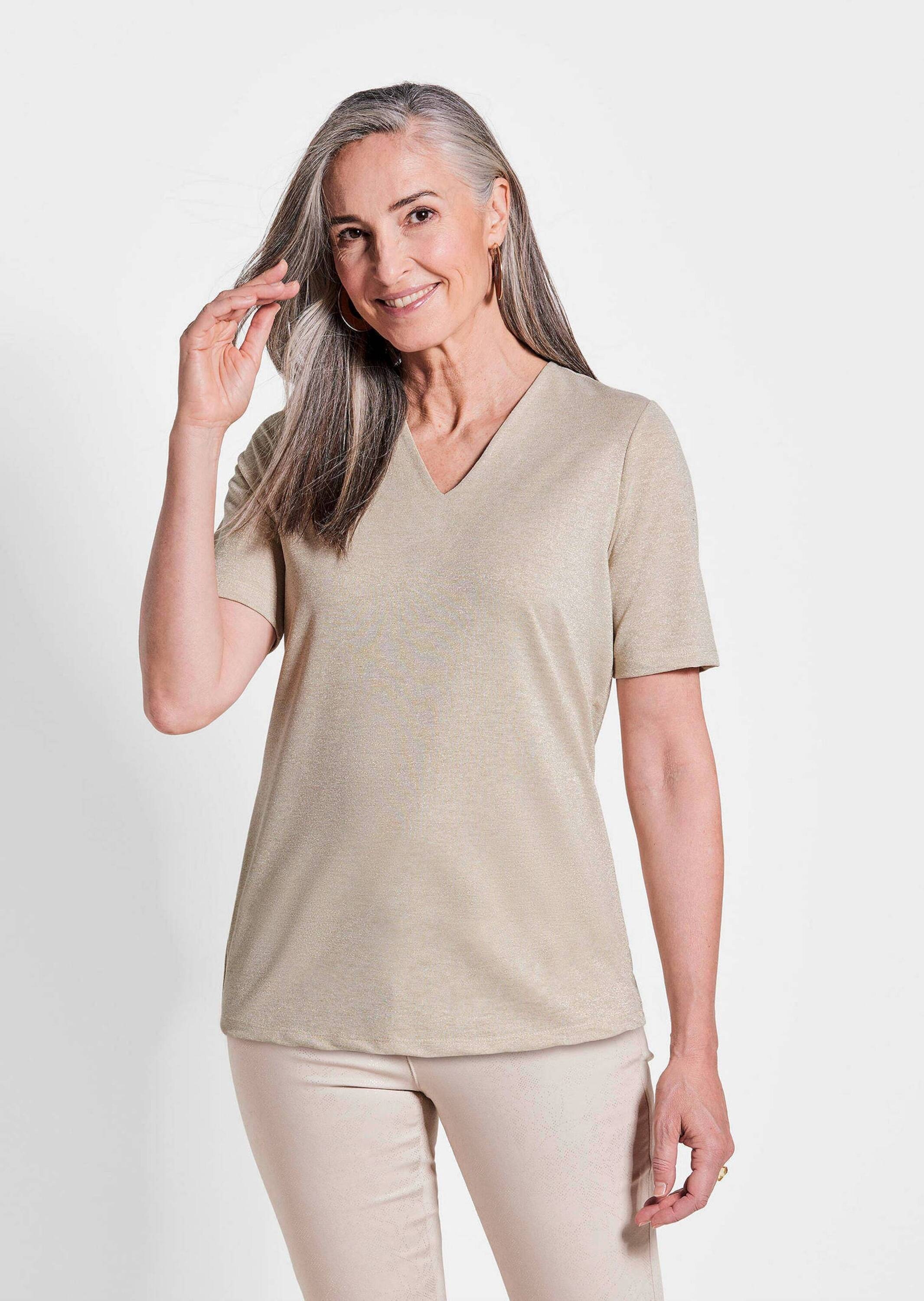 GOLDNER Kurzarmshirt "Kurzgröße Braunes Halbarm-Shirt mit Glanzeffekt" günstig online kaufen