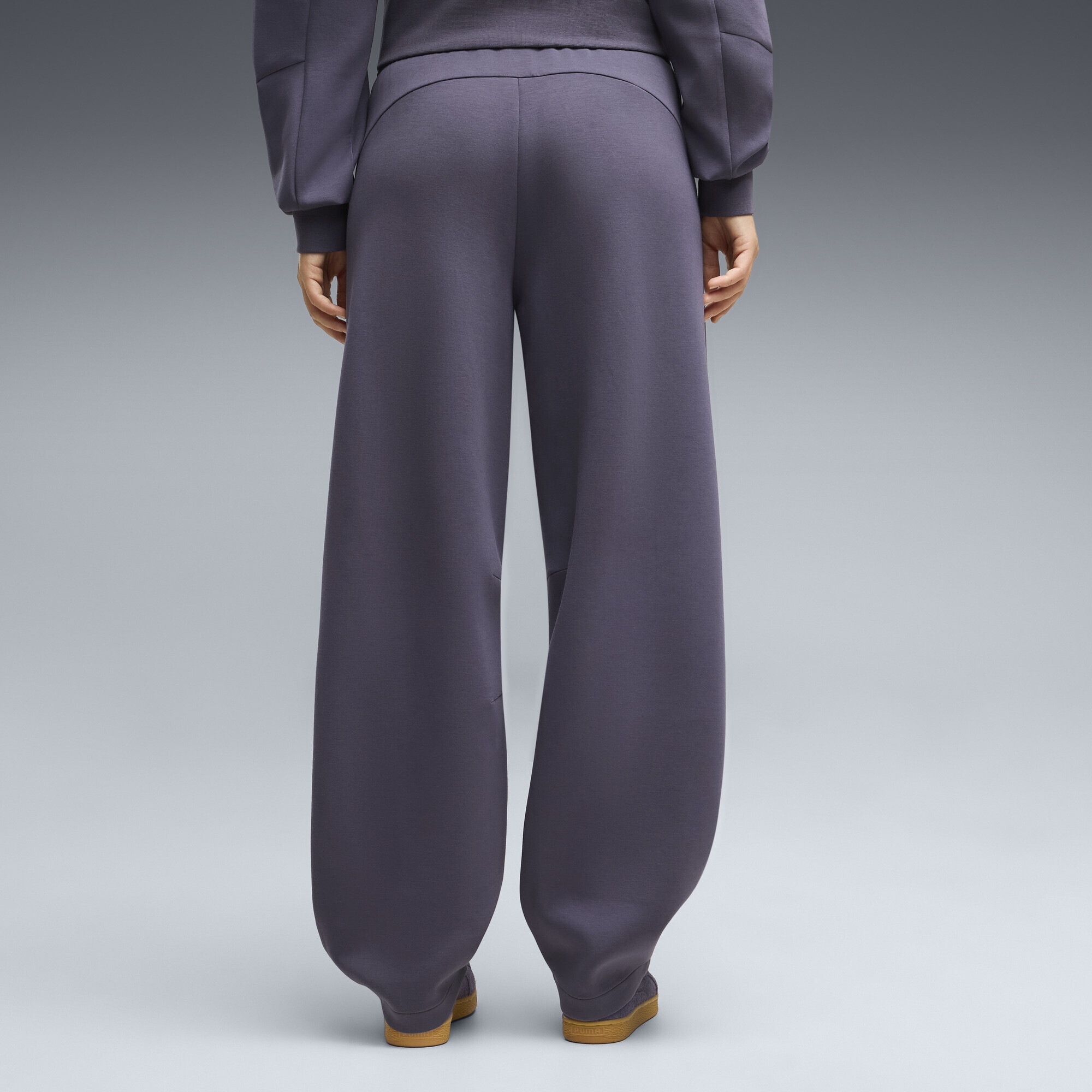 PUMA Sporthose »PUMATECH SENSE Barrel Jogginghose Damen«
