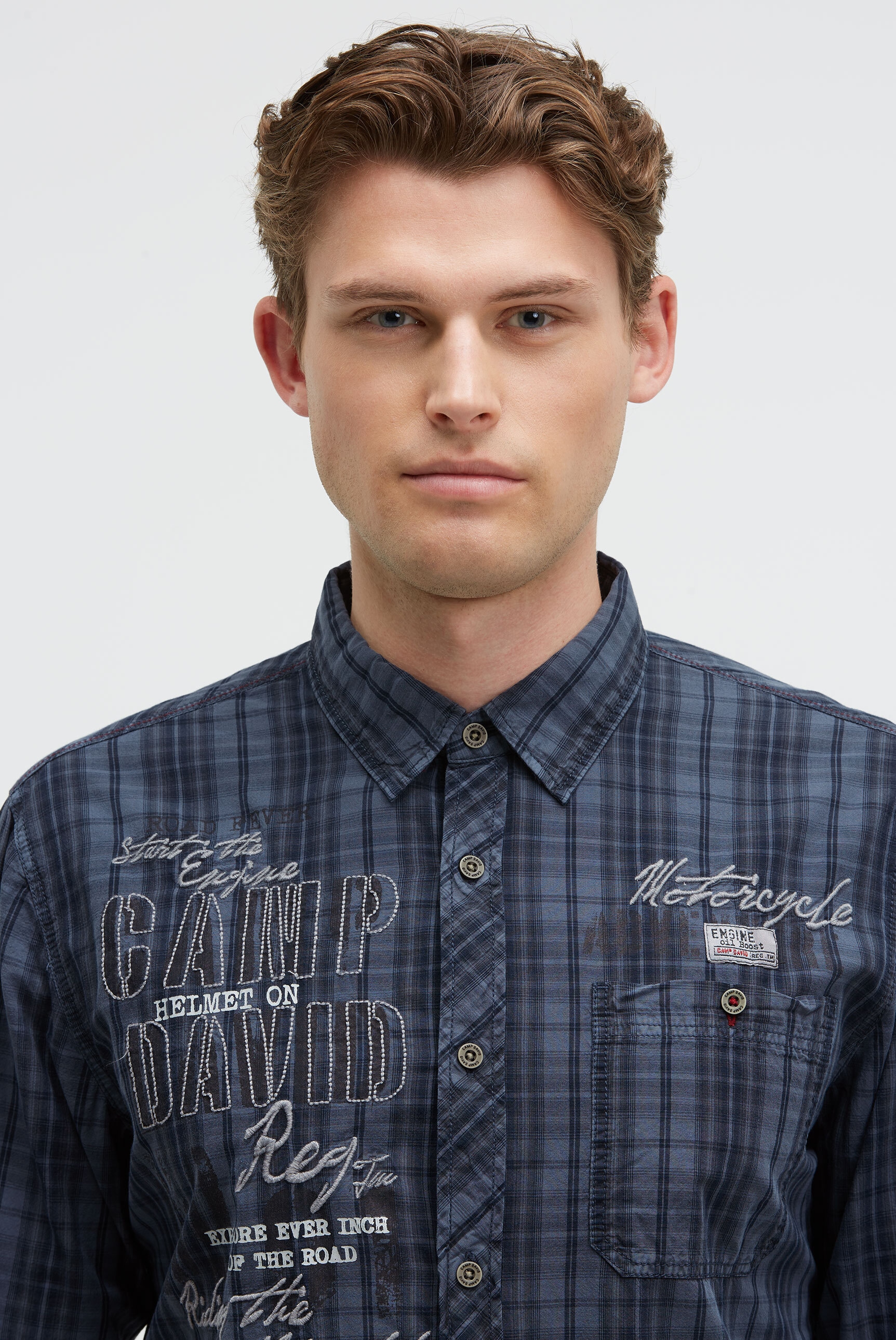 CAMP DAVID Langarmhemd mit Brusttasche