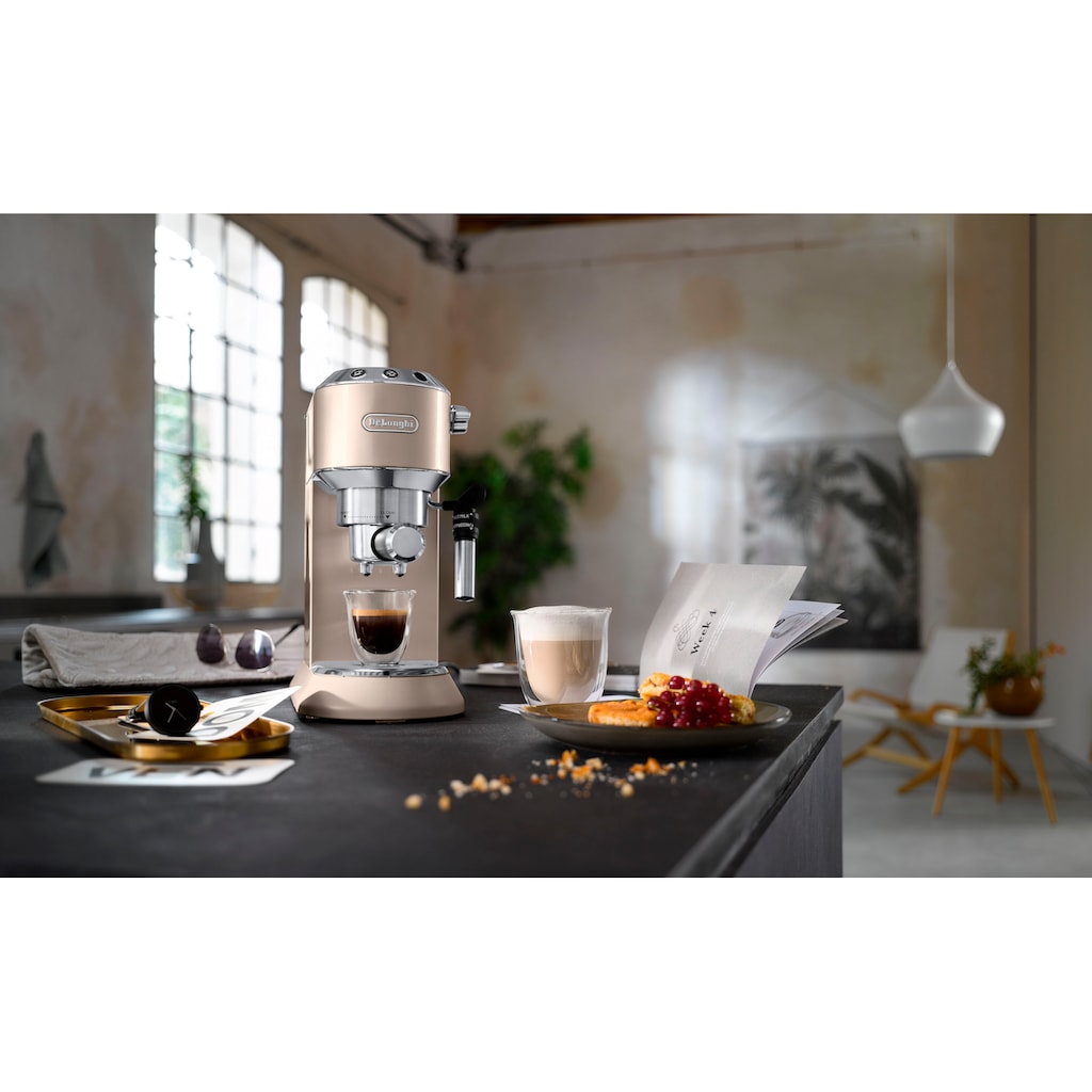 De'Longhi Siebträgermaschine »Dedica Metallics EC785.BG«, 1350 Watt, 15 Bar