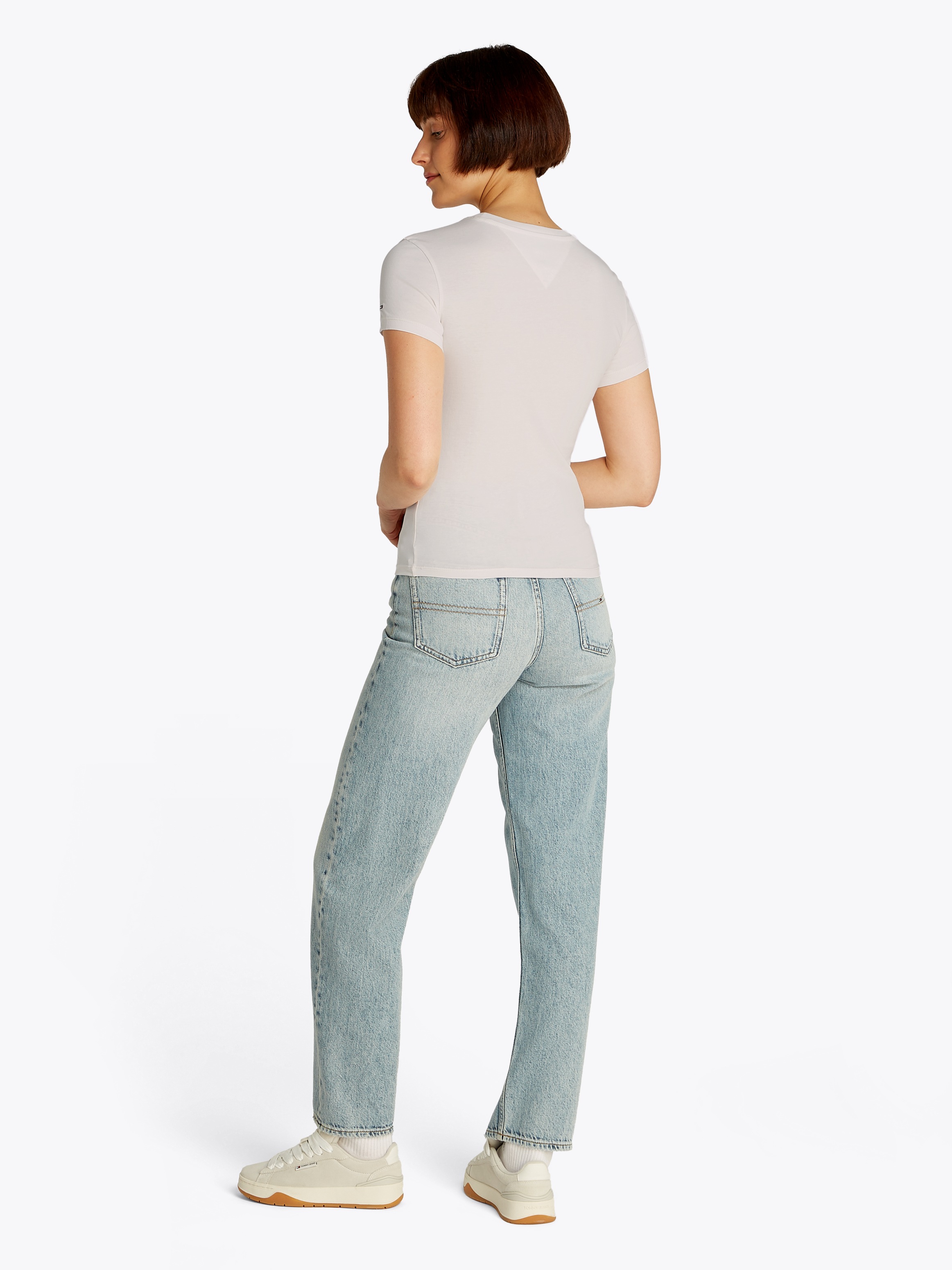 Tommy Jeans Curve Rundhalsshirt »Shirt TJW SLIM ESSENTIAL«, in Großen Größen, Logo-Print auf Brusthöhe, mit Logostickerei