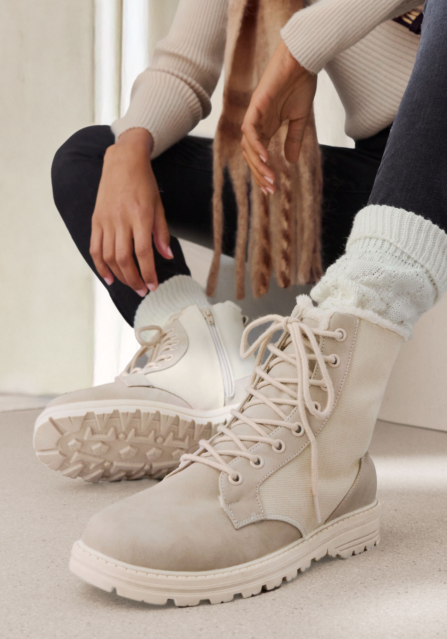 Vivance Stiefelette "Stiefel, Boots", mit Warmfutter VEGAN günstig online kaufen