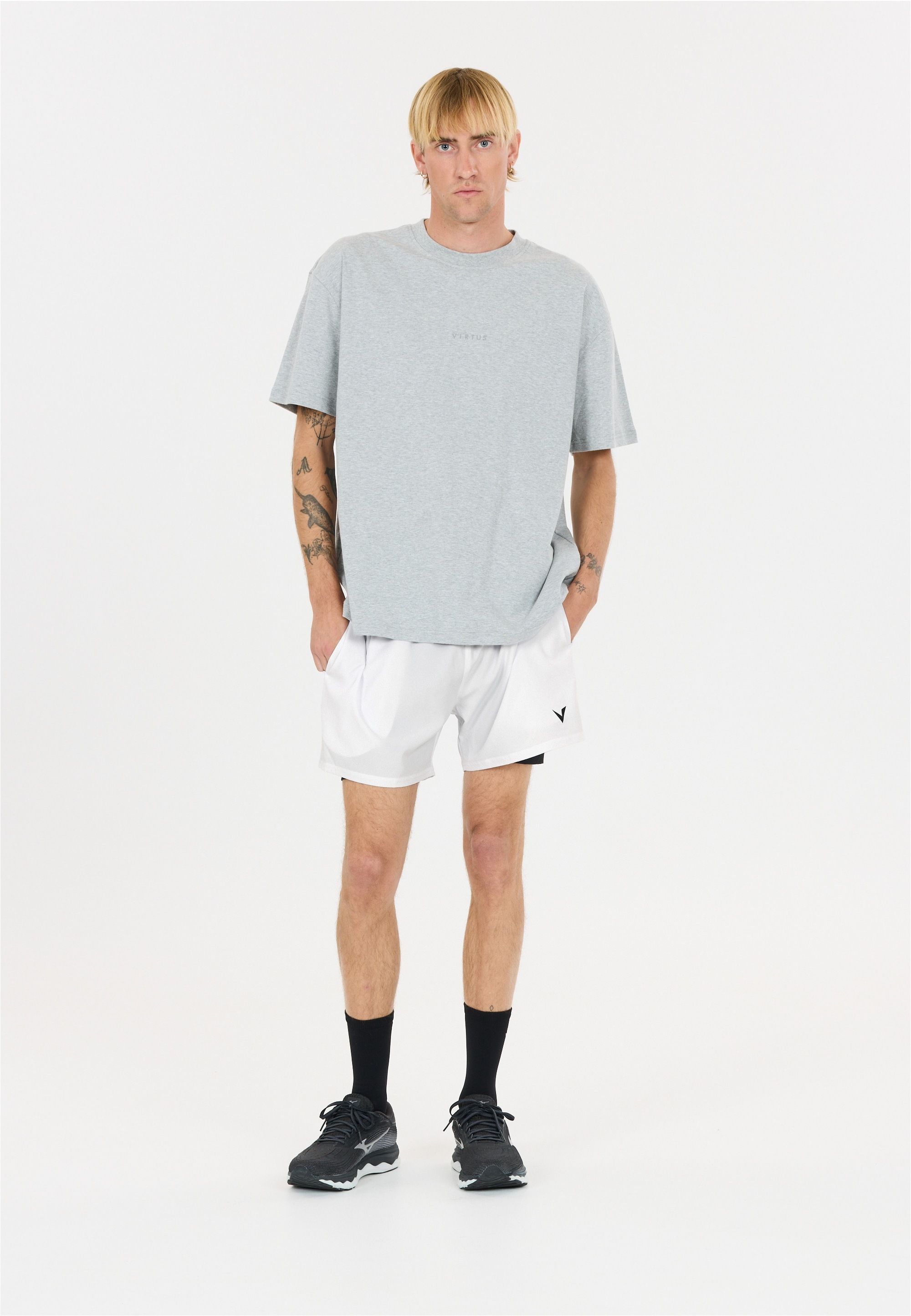 Virtus Shorts "Zayne V2" mit elastischem Bund und innenliegendem Kordelzug günstig online kaufen