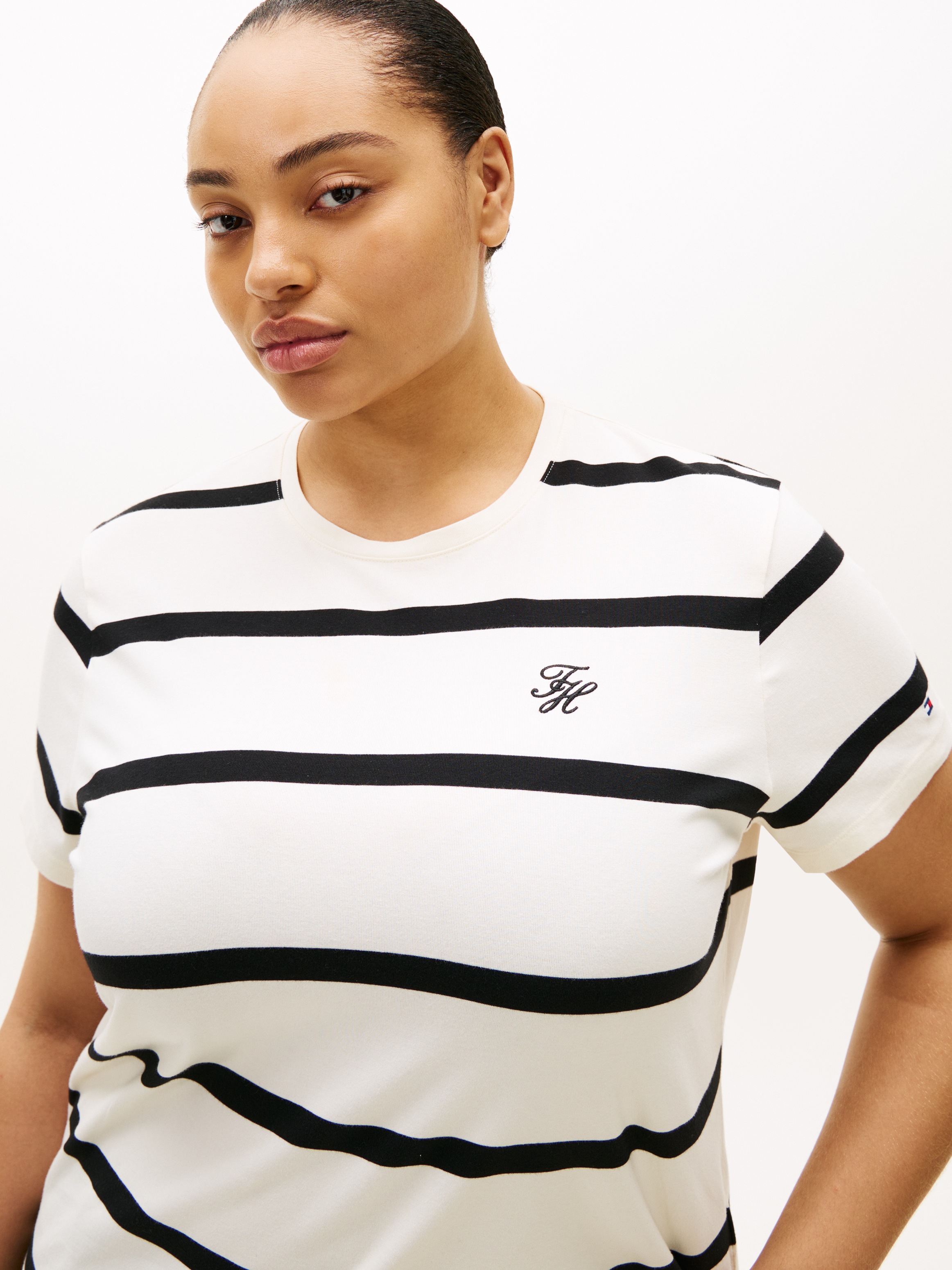 Tommy Hilfiger Curve Kurzarmshirt "CRV TH SCRIPT REG C-NK SS TEE" in großen günstig online kaufen