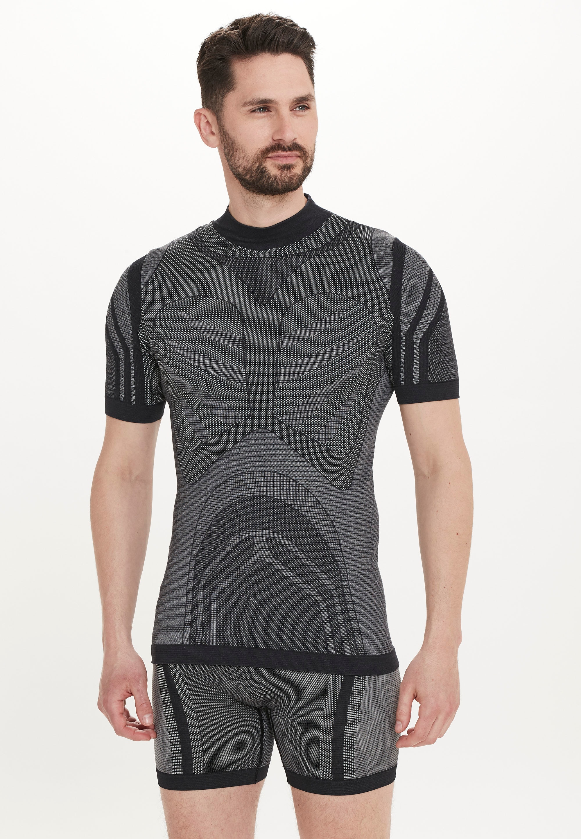 ENDURANCE Funktionsshirt "Adam", in nahtlosem Design