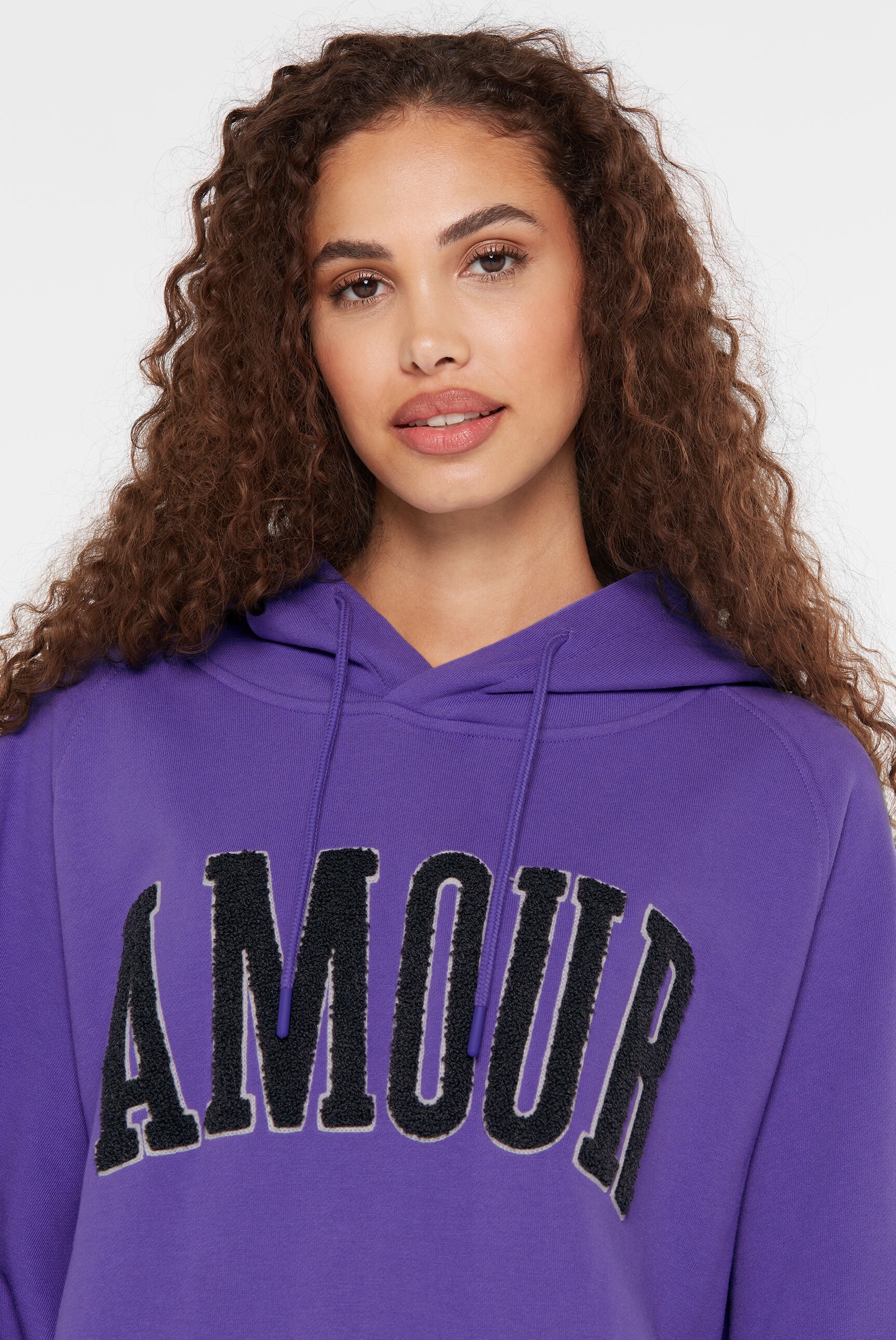 SENSES.THE LABEL Kapuzensweatshirt , mit Frottee Lettern
