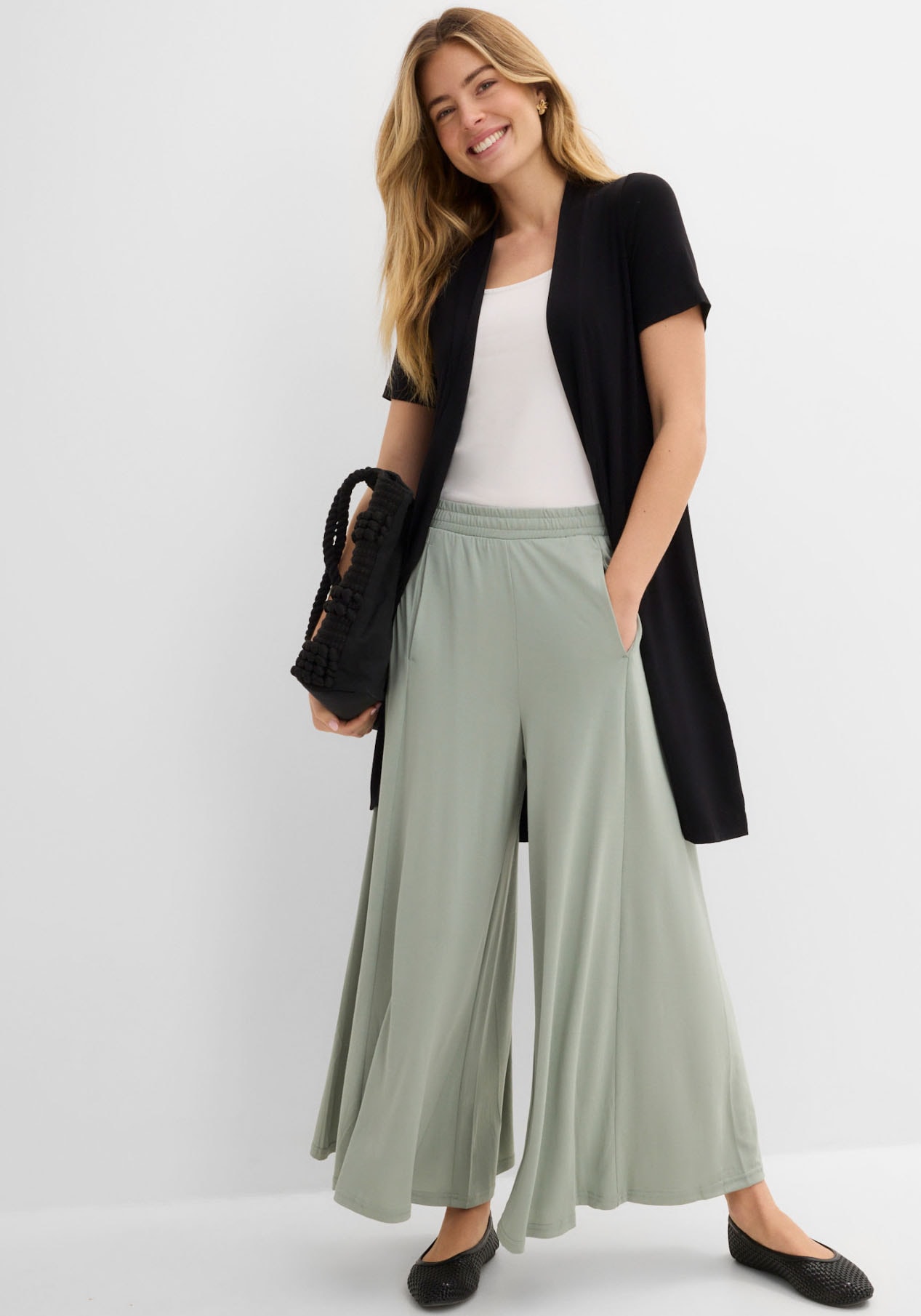 bonprix Culotte »Jersey-Culotte mit weitem Bein«  aus Modal und Polyester, Loose fit Passform, weites Bein