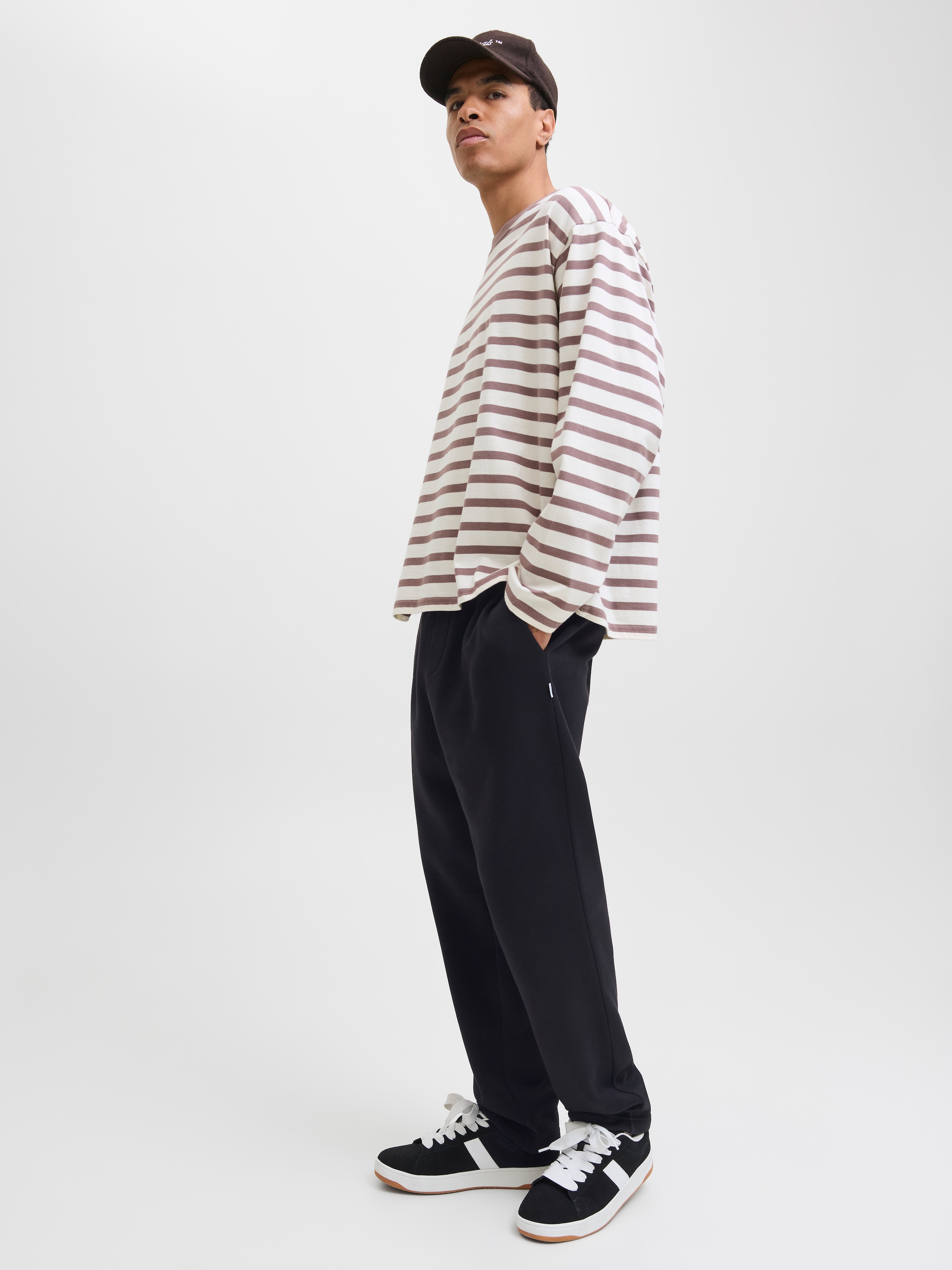Jack & Jones Sweathose »JPSTKANE BRADLEY UNCUFFED SWT PANTS NOOS«