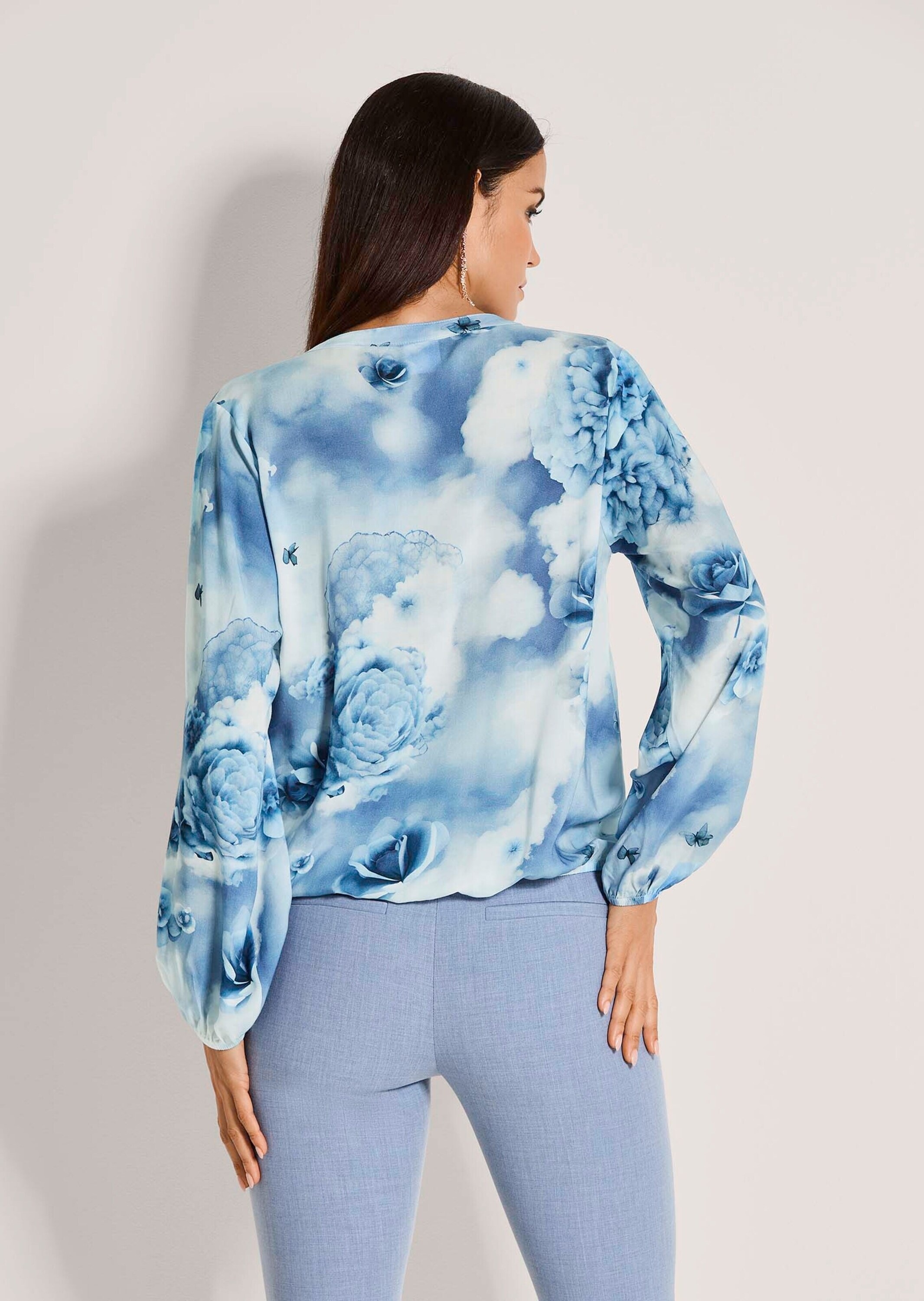 MADELEINE Langarmbluse »Blusenshirt Druckbluse mit floralem Aquarellprint« Ausschnitt mit Bindeband