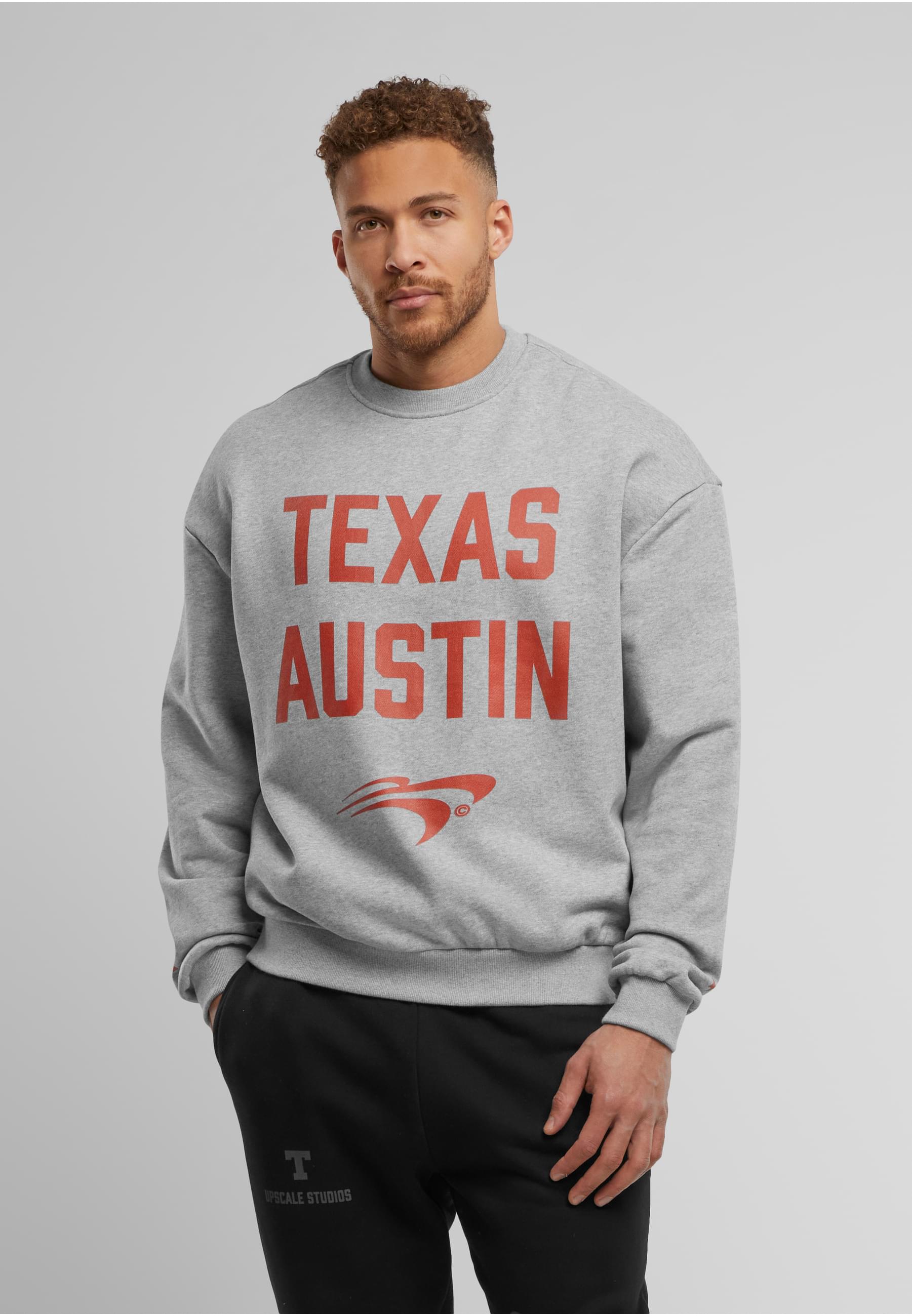 Thumbnail - Upscale by Mister Tee Rundhalspullover "Upscale by Mister Tee Texas Longhorns Austin Oversize Crewneck" 1 Stk.