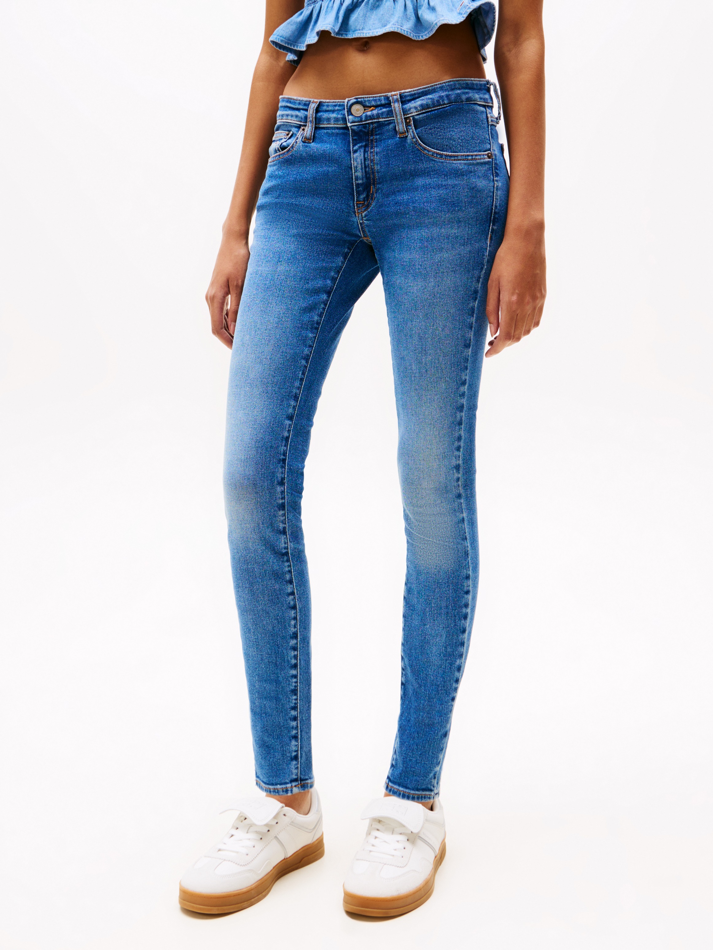 Tommy Jeans Skinny-fit-Jeans "SOPHIE LW SKN", mit Logo-Badge, in Knöchellän günstig online kaufen