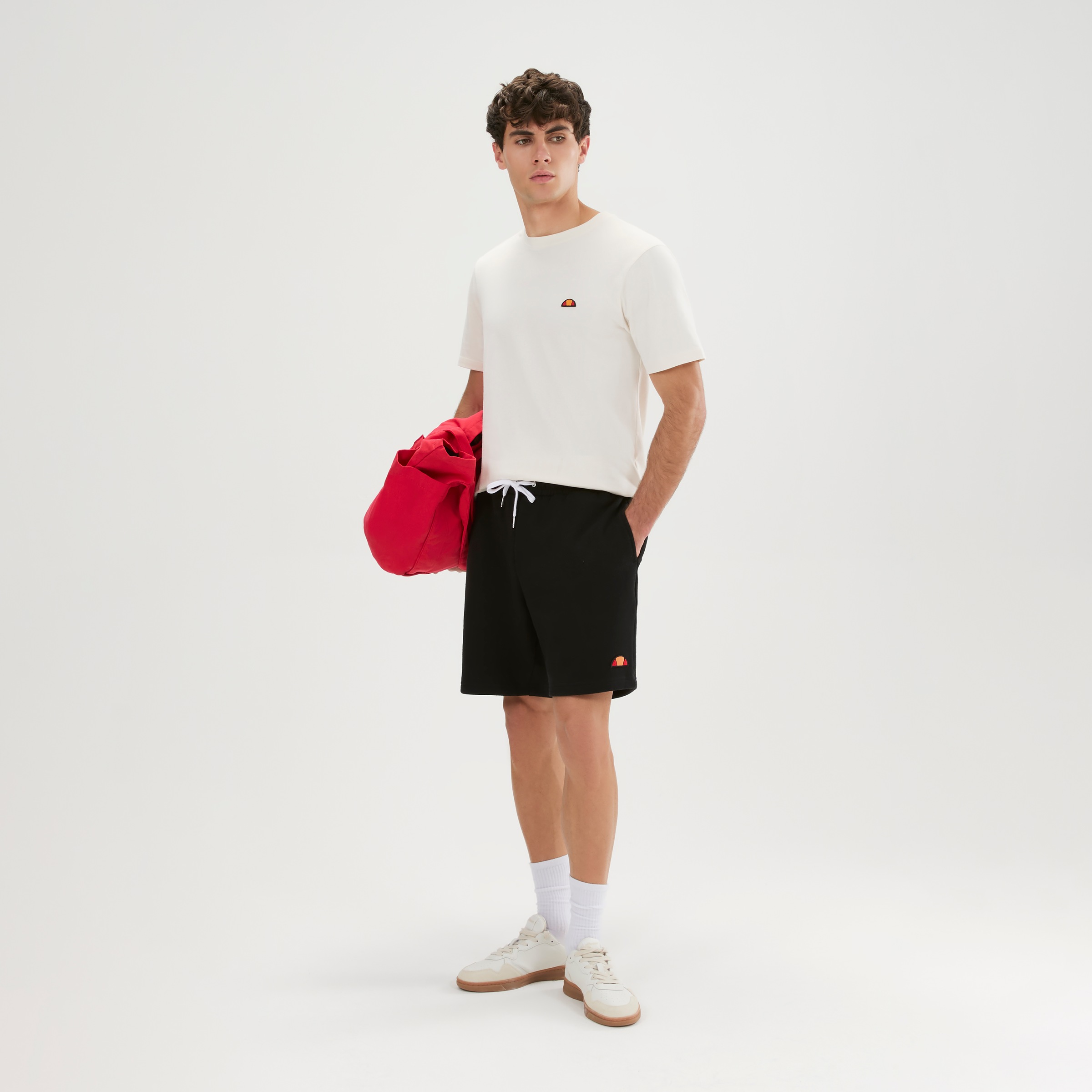 Ellesse T-Shirt »CASSICA TEE« aus Baumwolle, bequemer Schnitt, für Erwachsene, auch in großen Größen