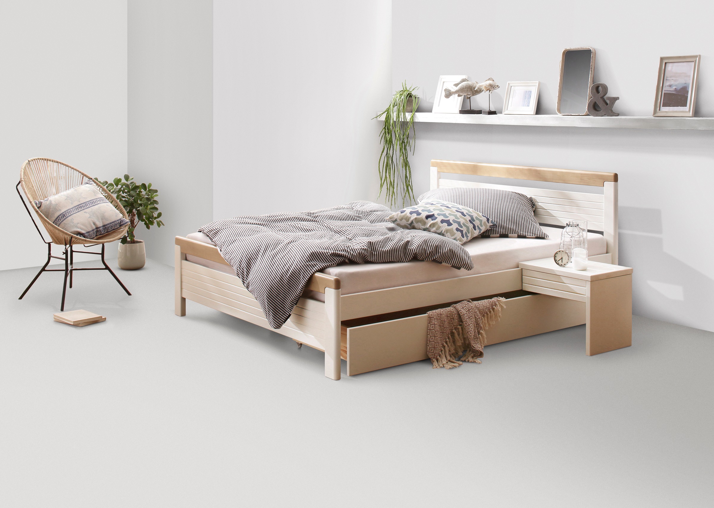 OTTO home Massivholzbett ""CAPRE" im skandinavischem Landhausstil" mit Roll günstig online kaufen