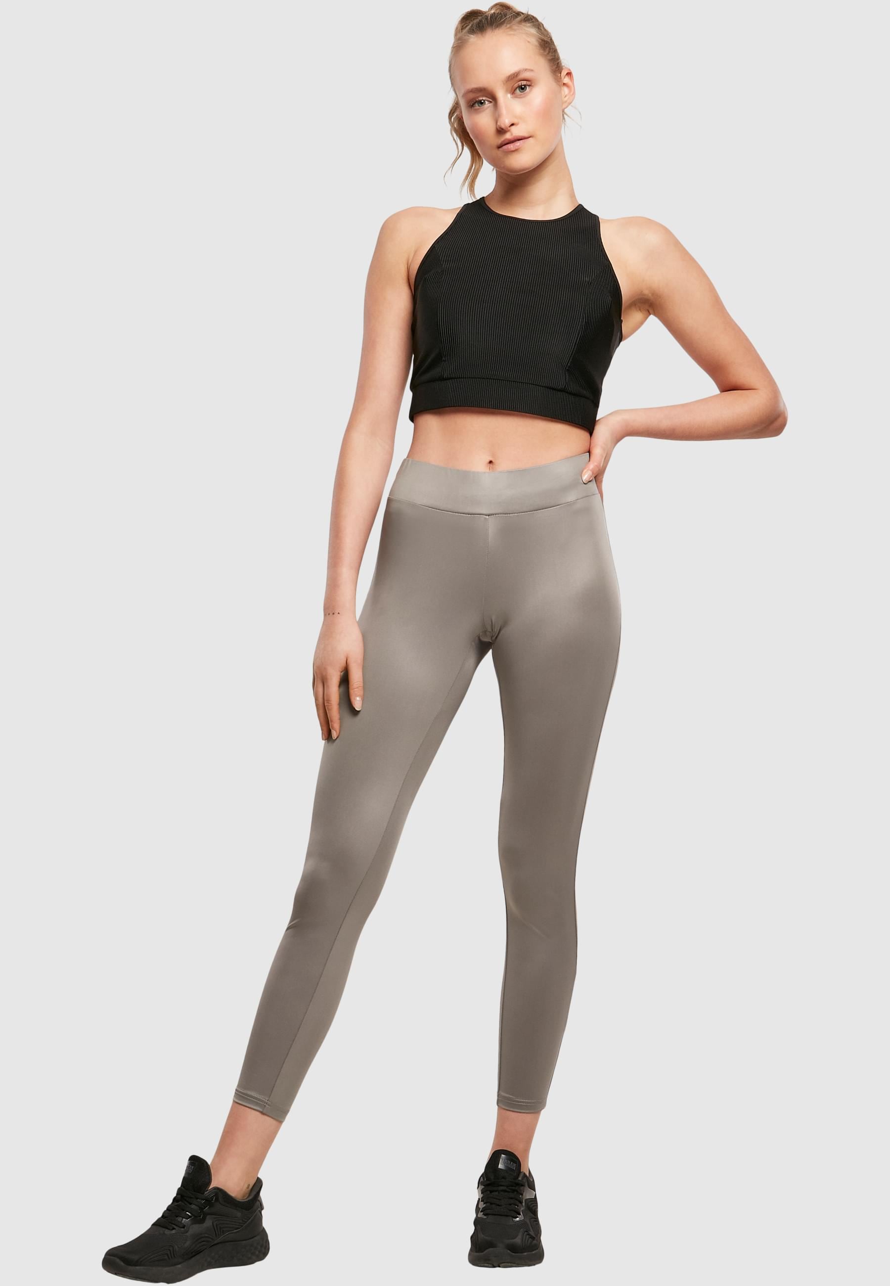 URBAN CLASSICS Leggings »Urban Classics Damen Ladies Synthetic Leather Leggings«, (1 tlg.)