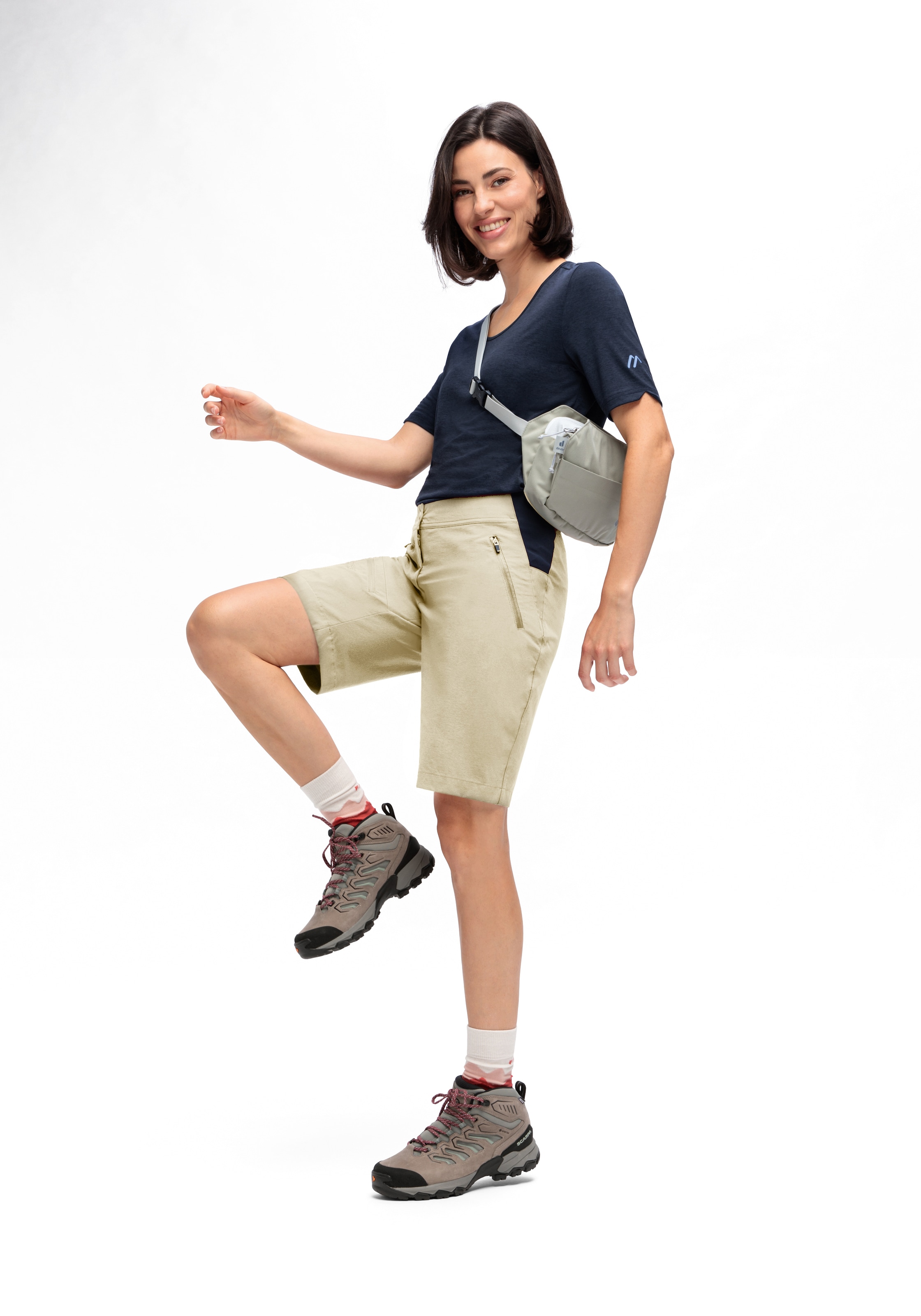 Maier Sports Outdoorhose »Inara Short Vario«, Damen Shorts, kurze Wanderhose, Outdoor-Hose, 4 Taschen, Regular Fit