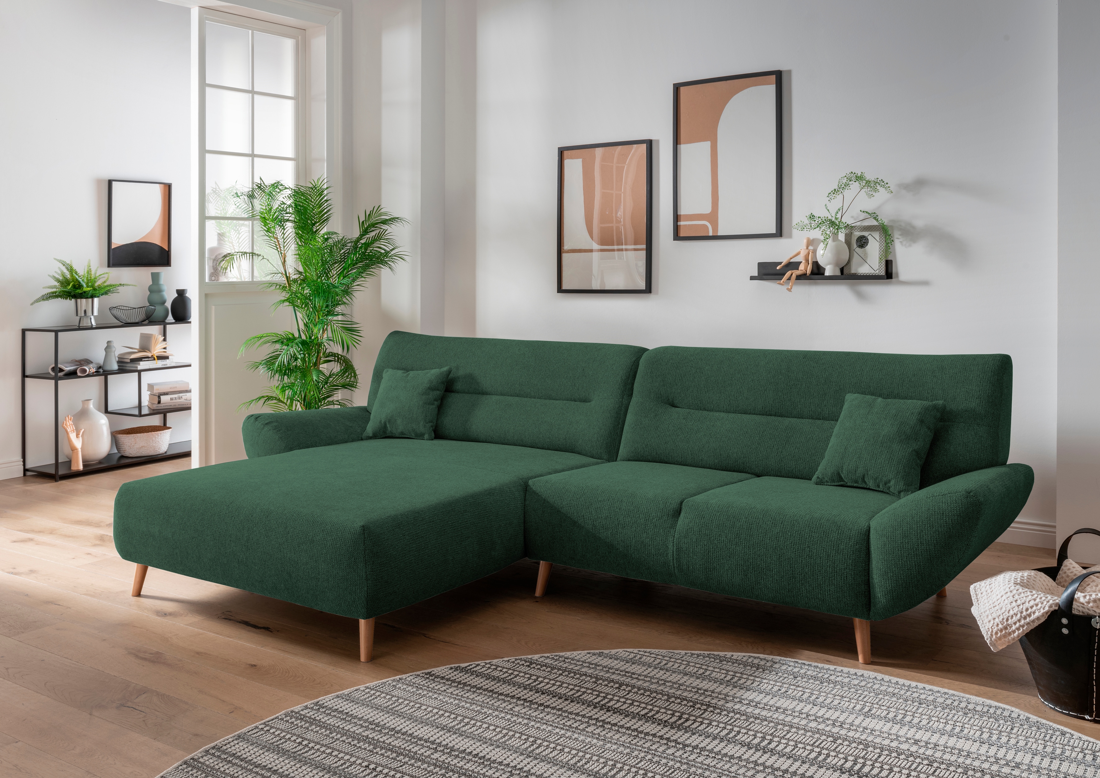 Home affaire Ecksofa "Drago, elegant und zeitlos, komfortabel, Holzfuß, L-Form, Breite 290cm" frei im Raum stellbar, inkl. 2 Zierkissen