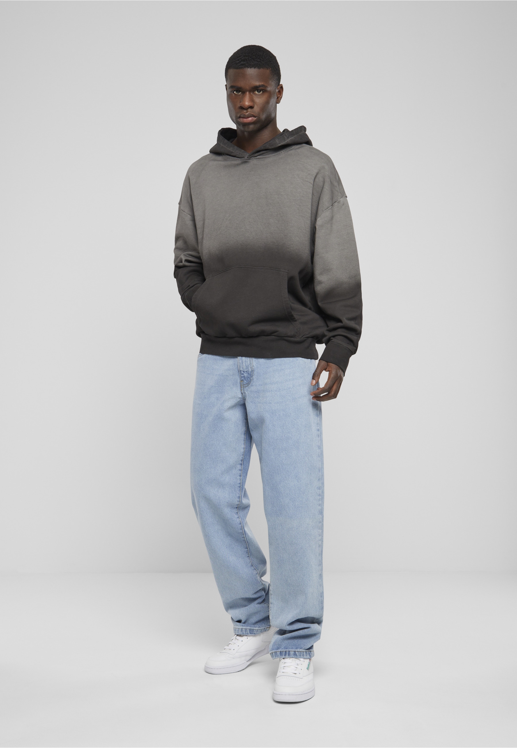 URBAN CLASSICS Kapuzensweatshirt »Urban Classics Herren Sun Bleached Hoody«, 1 Stk.
