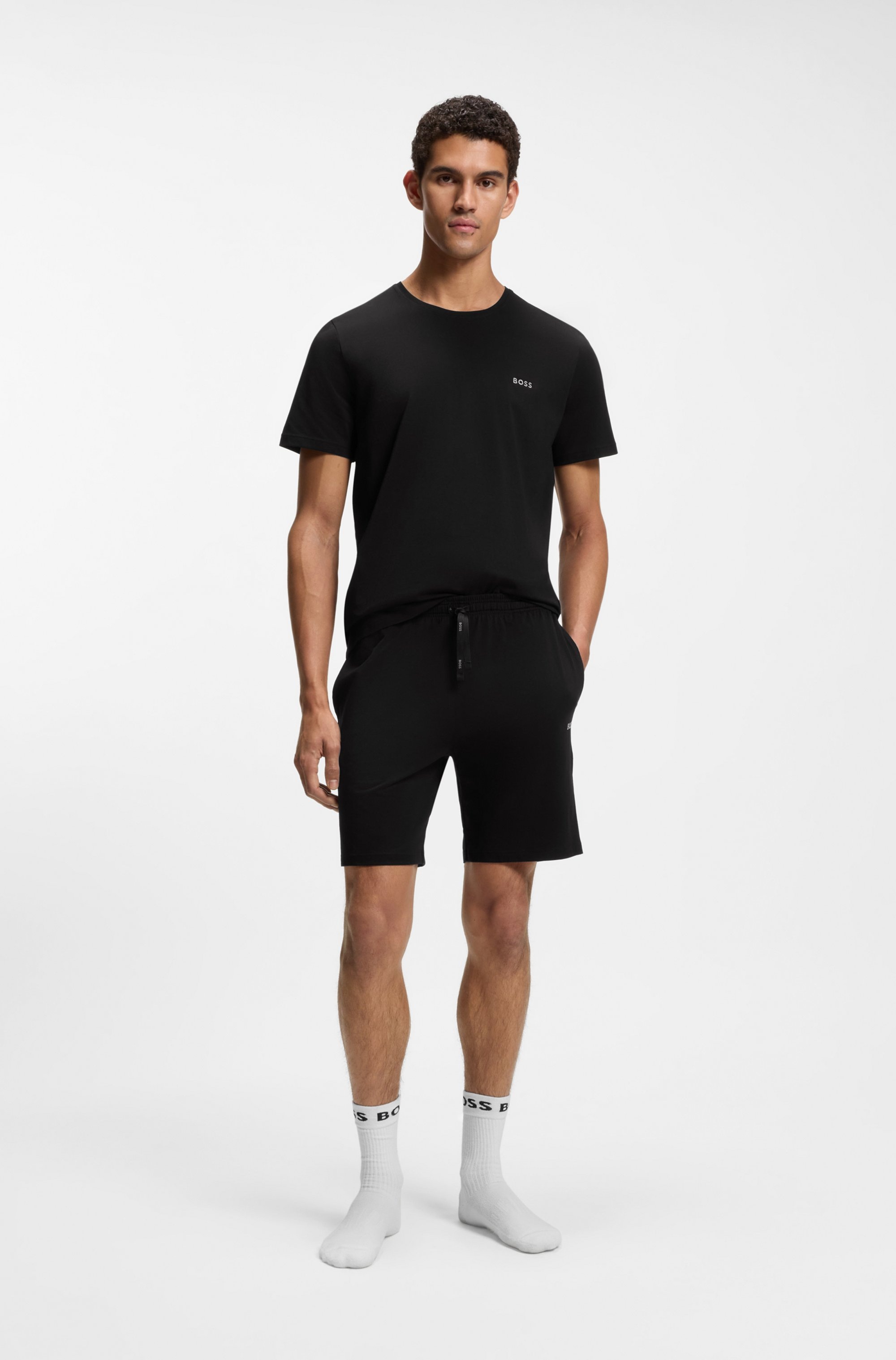 BOSS T-Shirt »Mix&Match T-Shirt R« mit BOSS Stickerei auf der Brust