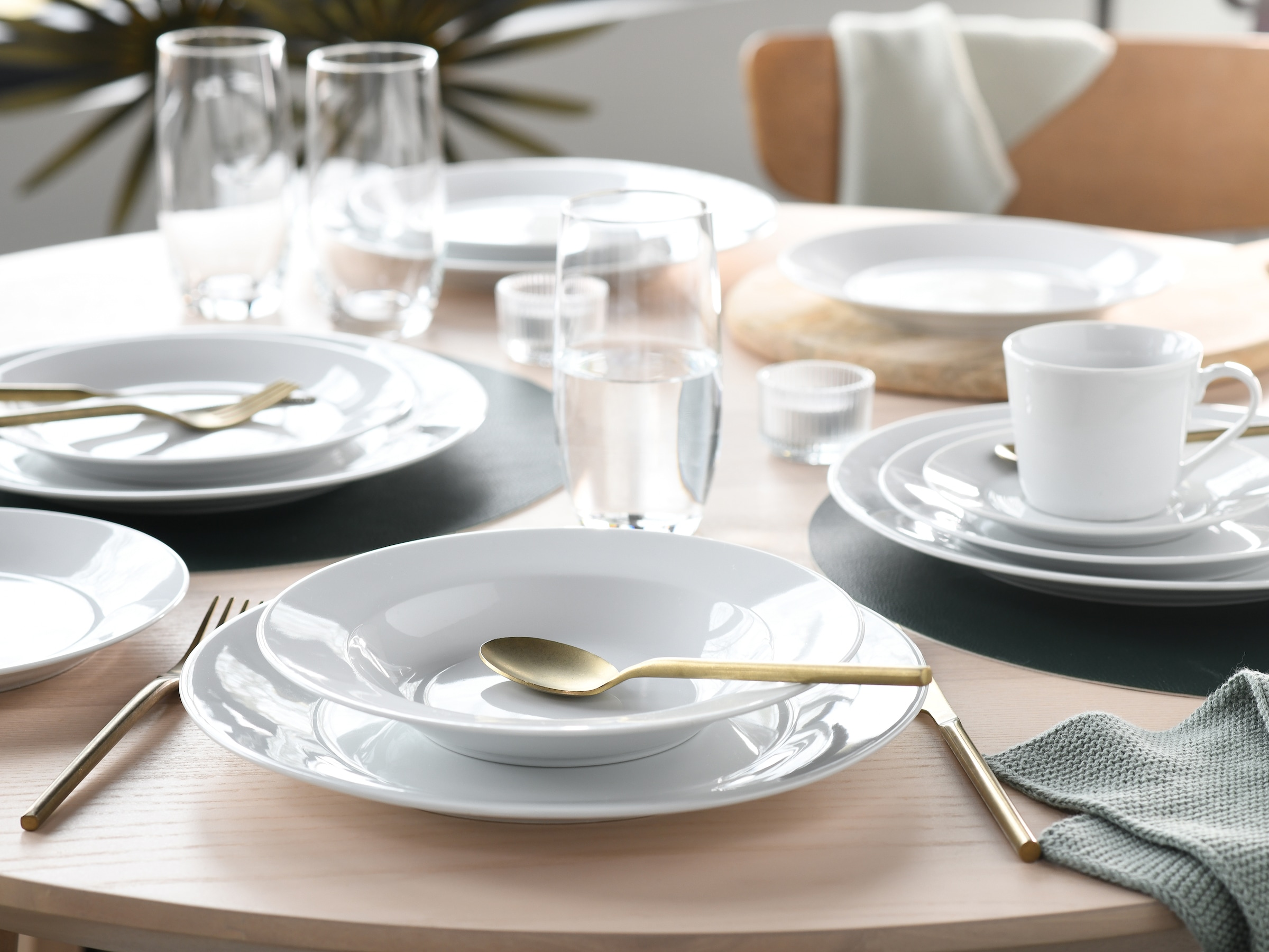 CreaTable Kombiservice »BASE Weiß, Service 30-tlg.« Klassisch, Zeitlos, Der Alleskönner