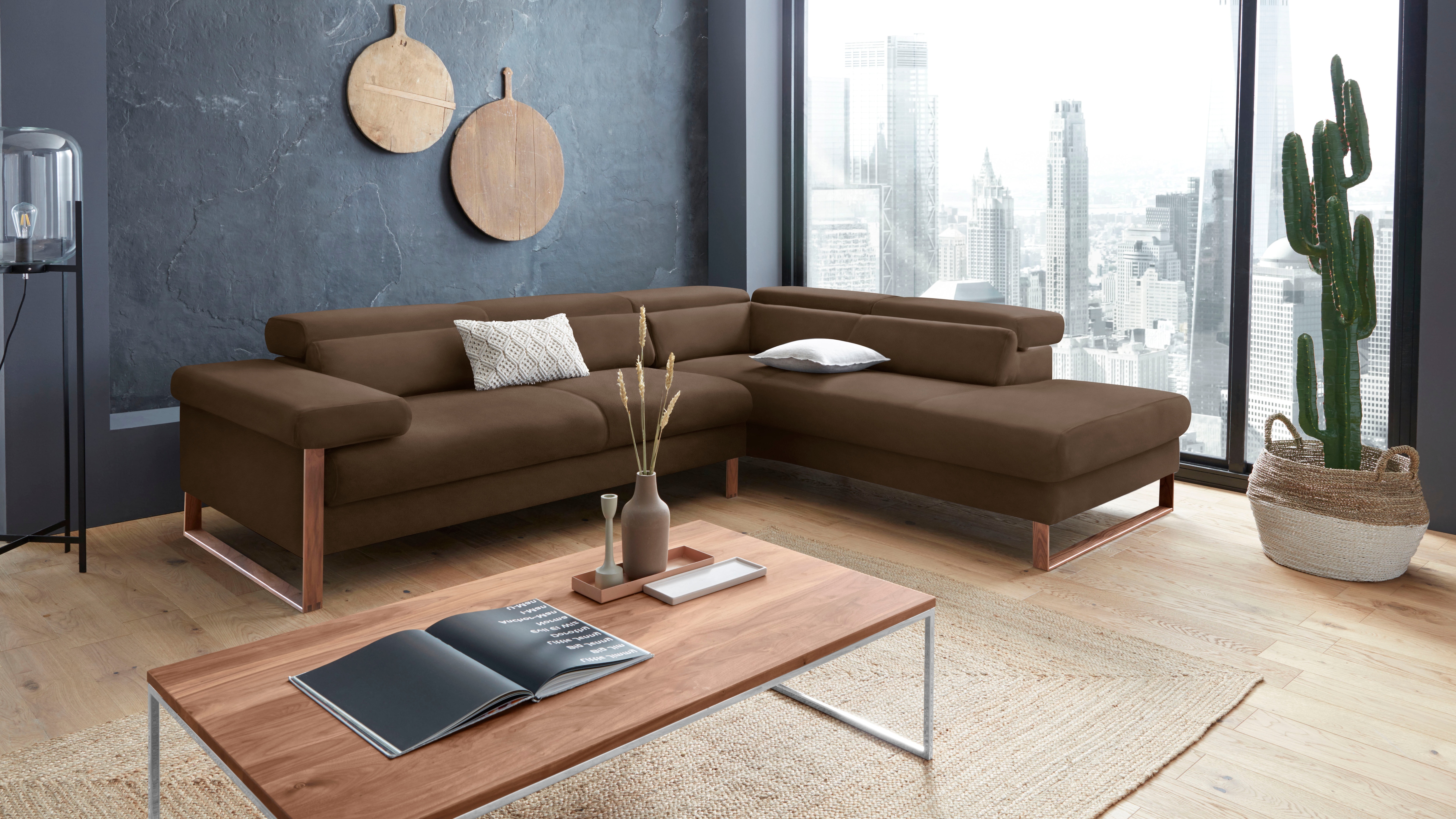 W.SCHILLIG Ecksofa "finn, Designsofa mit tollem Sitzkomfort, bequem, L-Form" German Design Award 2016, Fußgestell Nussbaum natur, Breite 281 cm