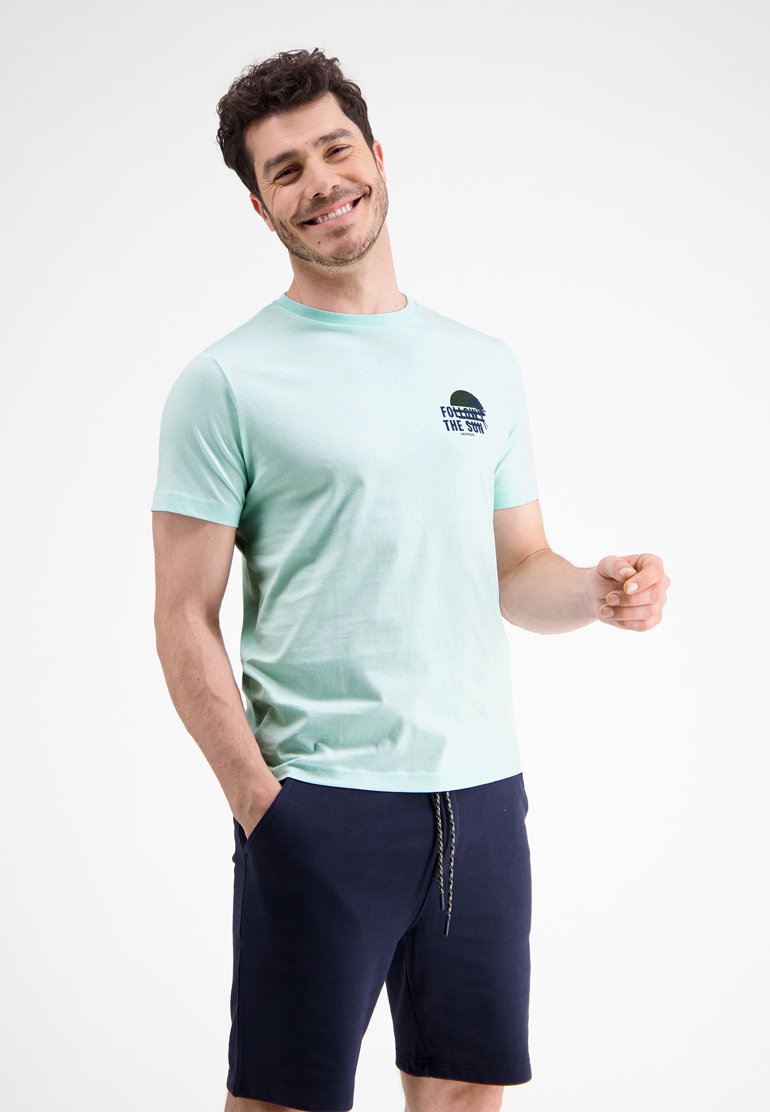 LERROS T-Shirt "T-Shirt mit Brustprint *Follow the sun*"