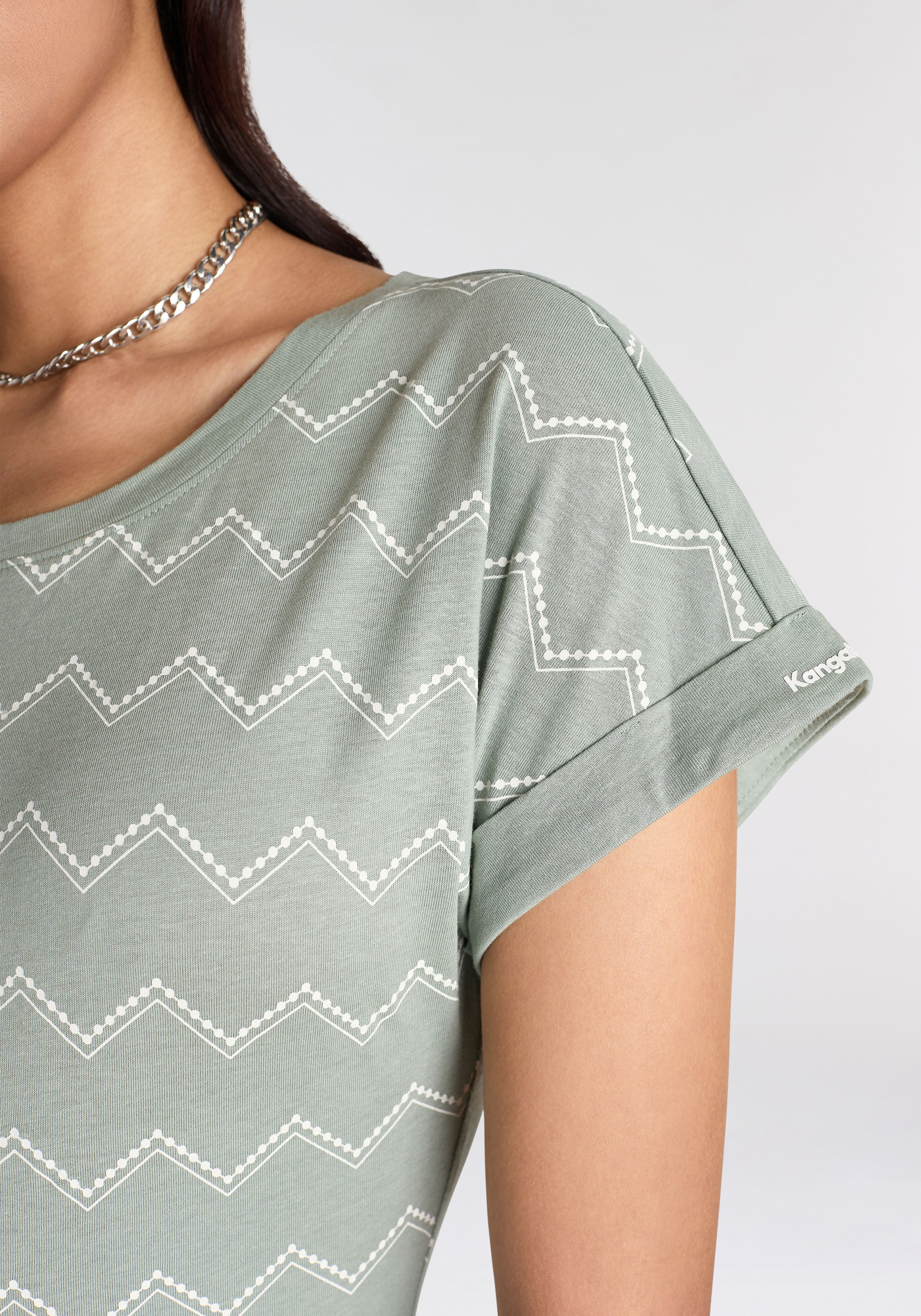 KangaROOS Kurzarmshirt, mit Zick-Zack-Muster